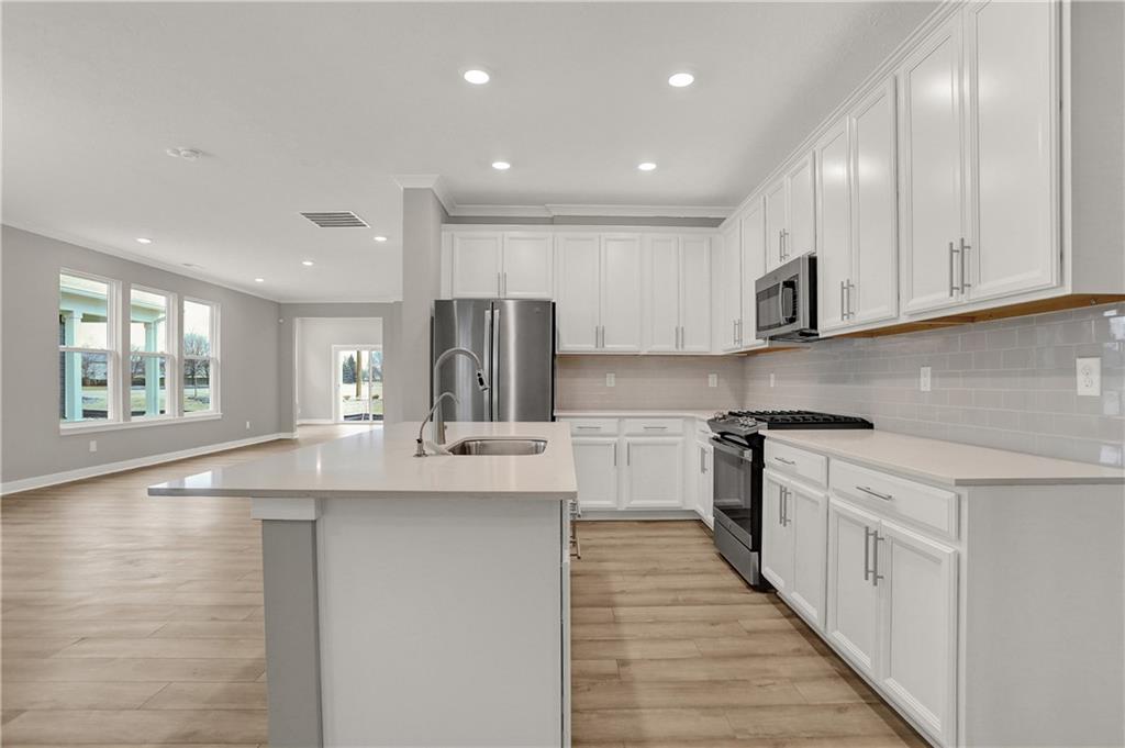 3088 Sharon Circle