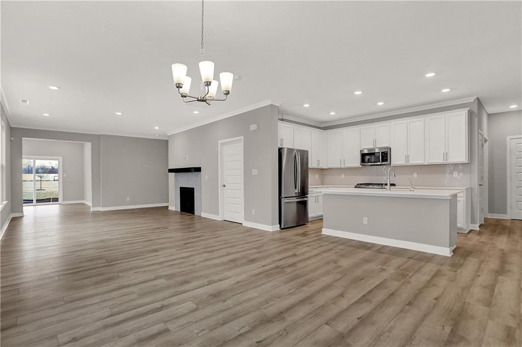 3088 Sharon Circle