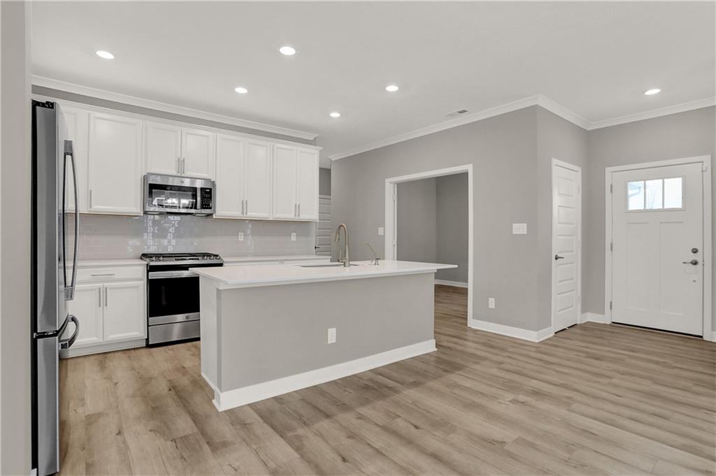 3088 Sharon Circle