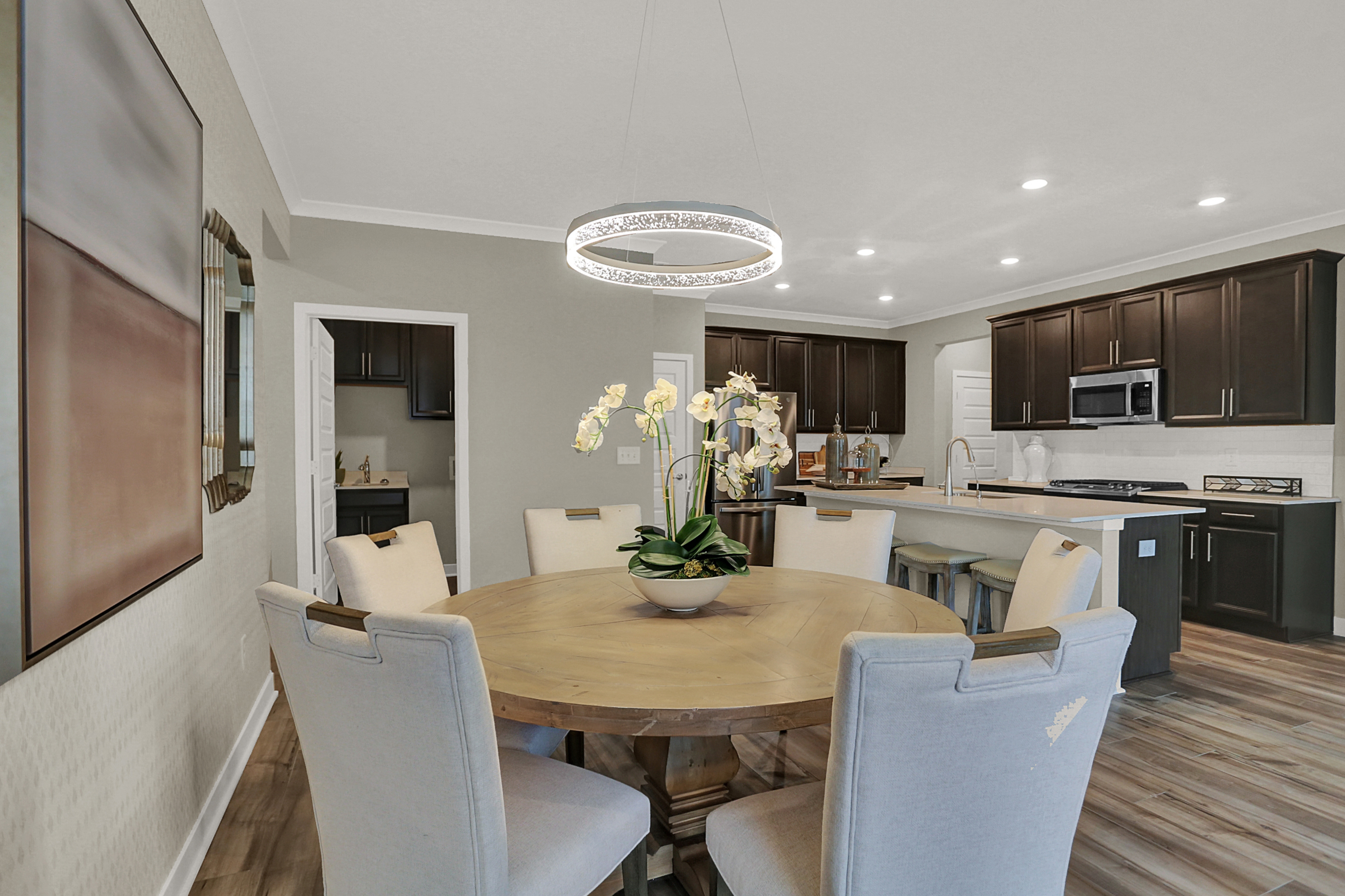 3094 Sharon Circle