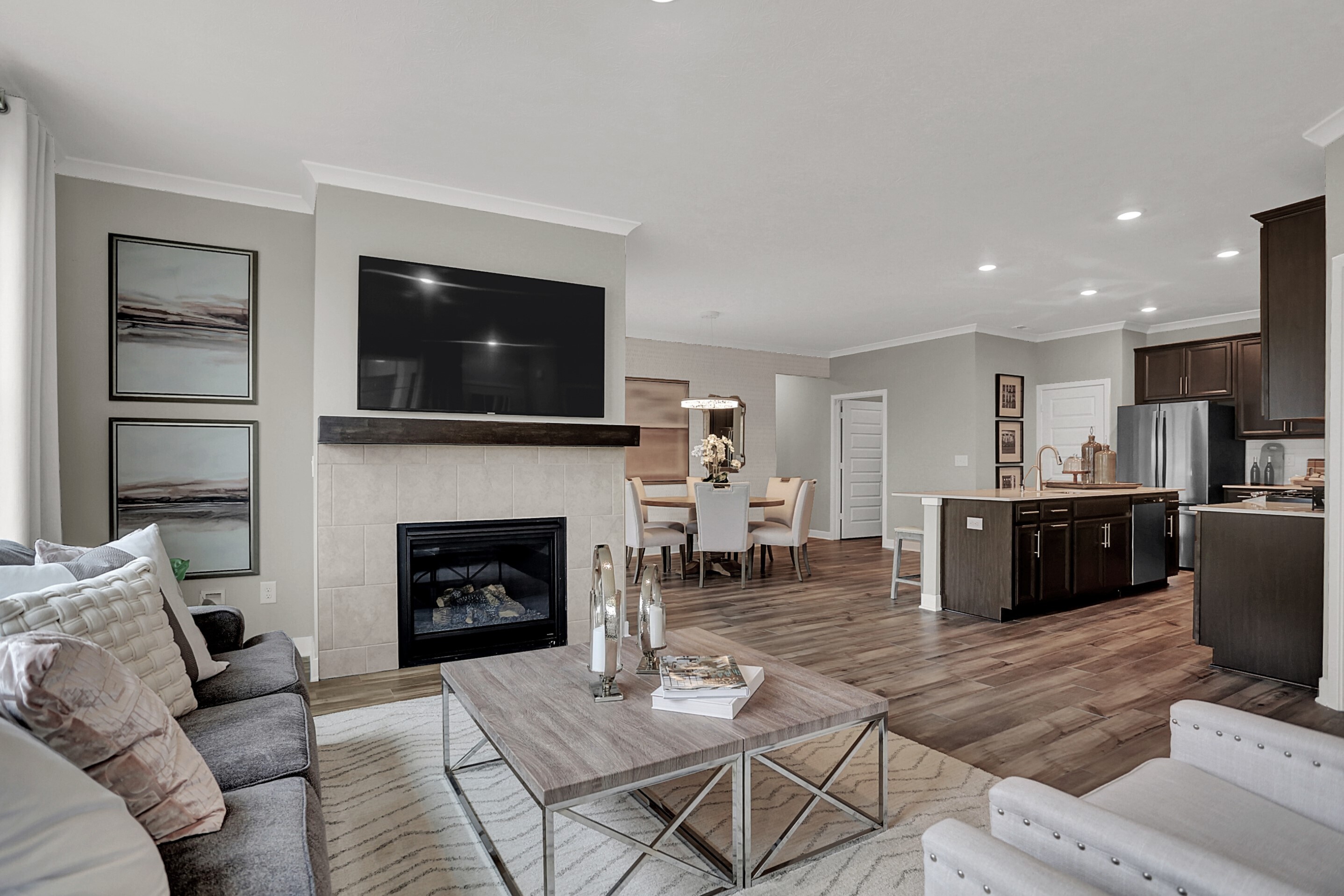 3094 Sharon Circle