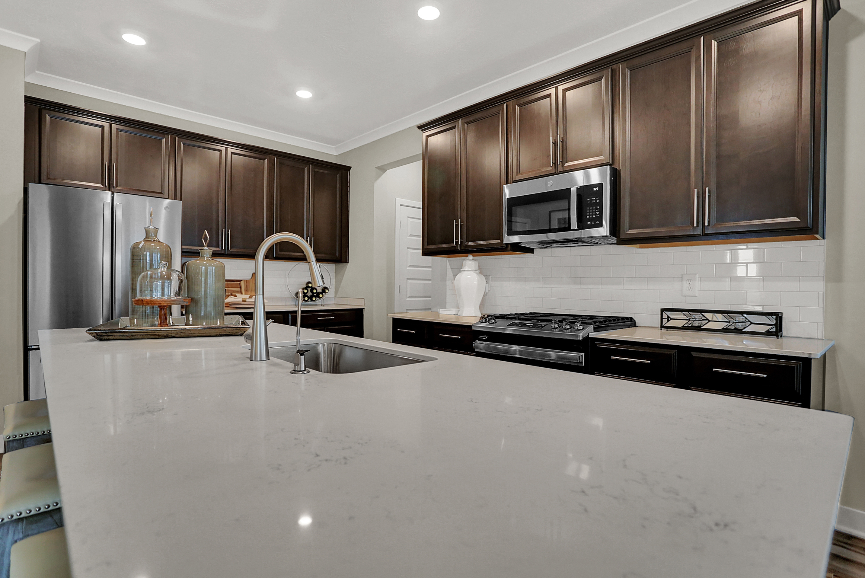 3094 Sharon Circle