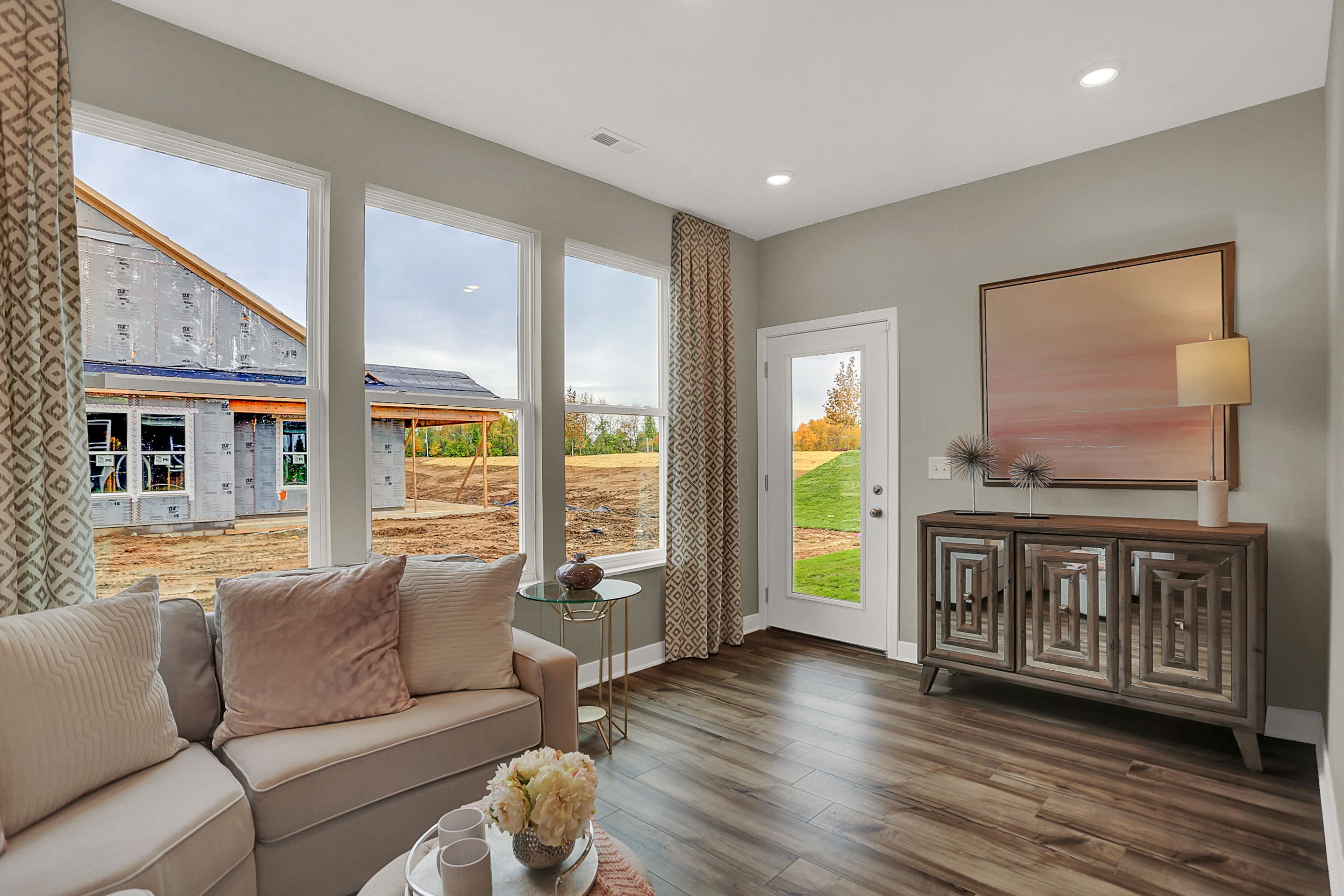3094 Sharon Circle