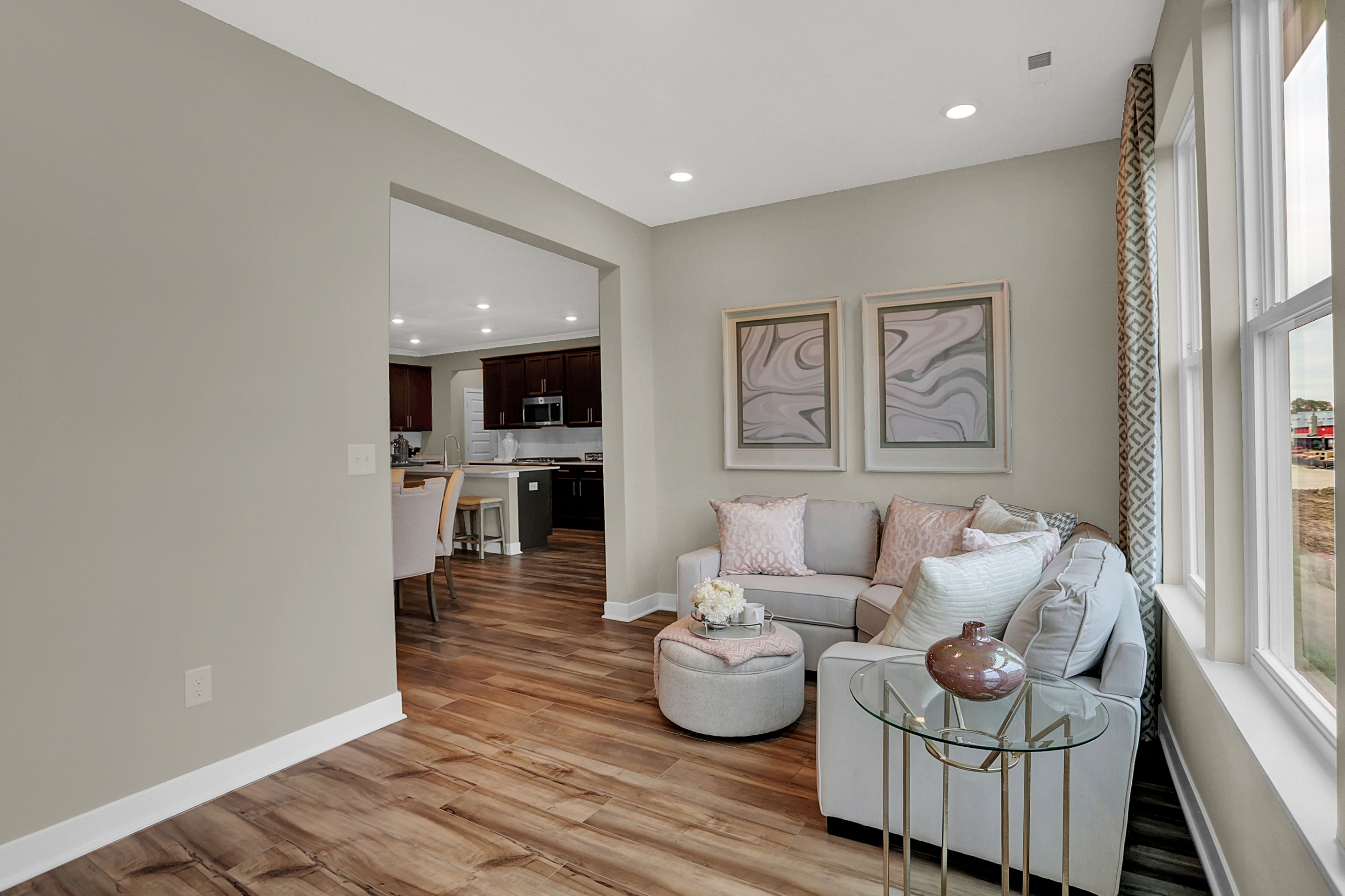 3094 Sharon Circle