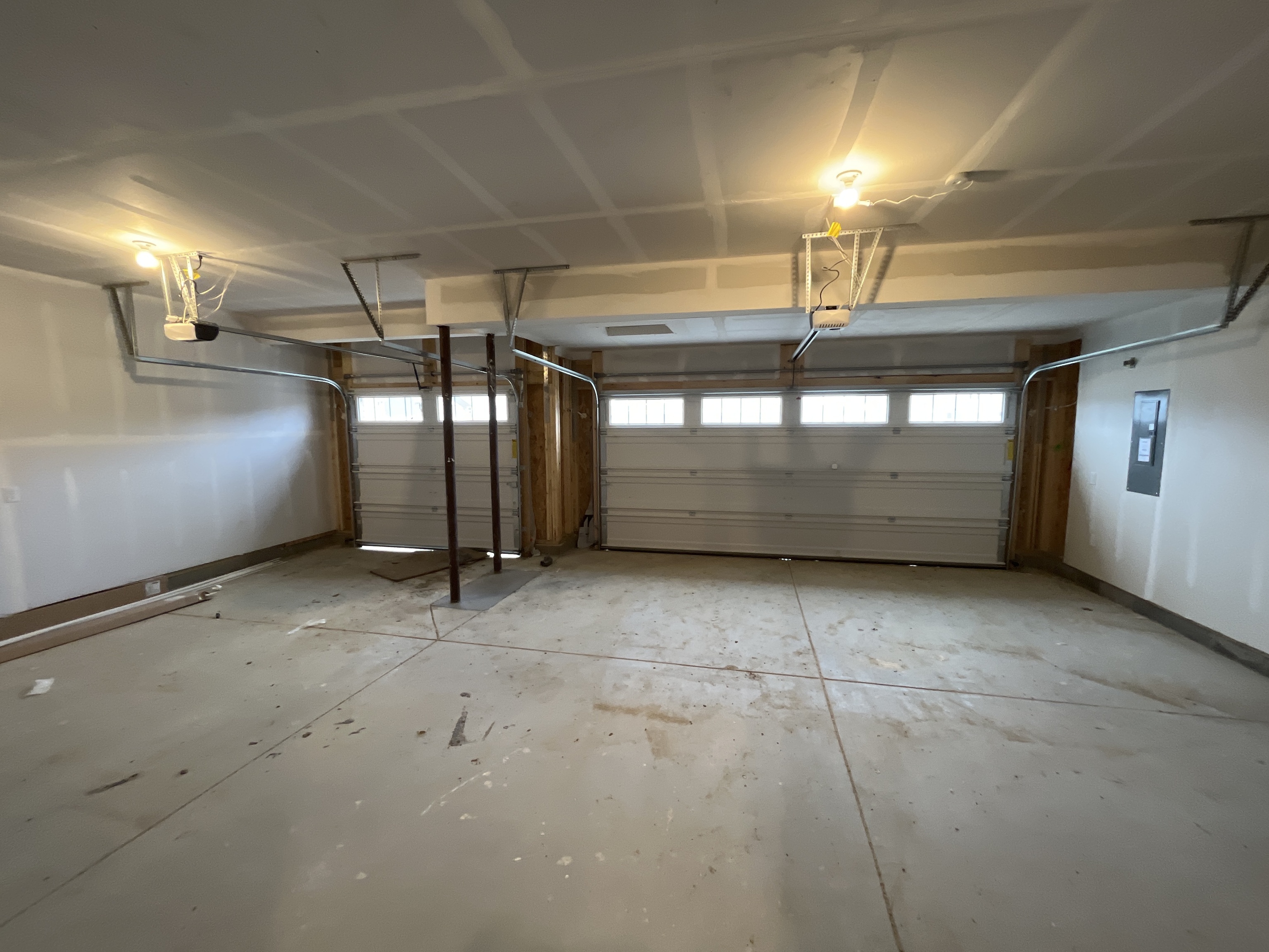 2065 Herrera Lane