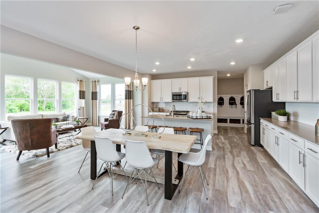 3655 Tipperlin Road