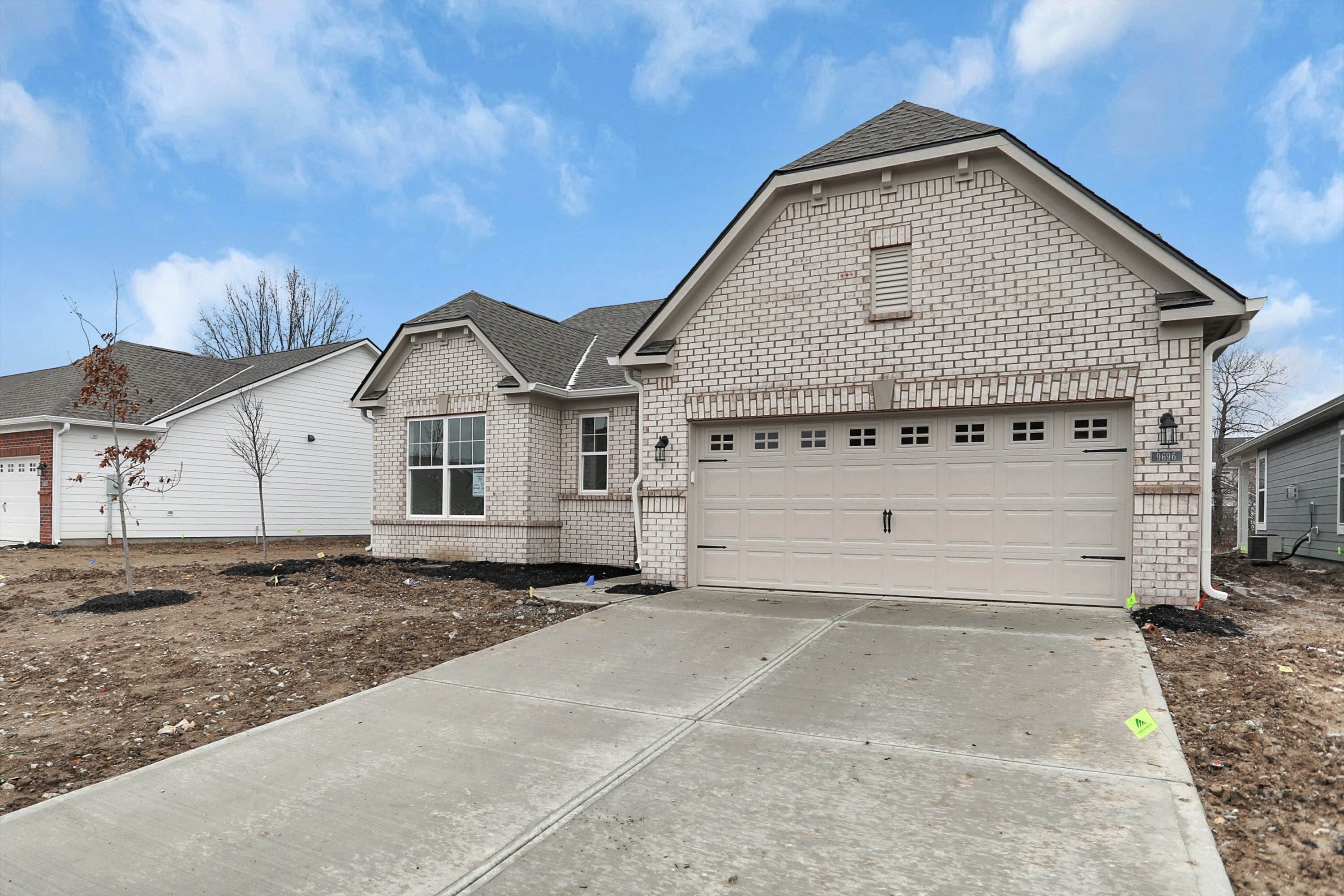 9696 Parkhurst Crossing