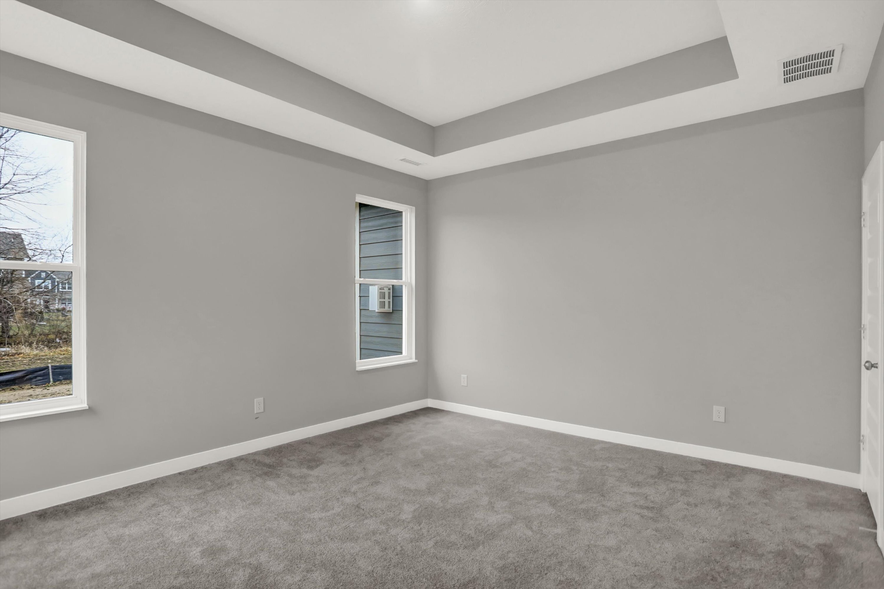 9696 Parkhurst Crossing