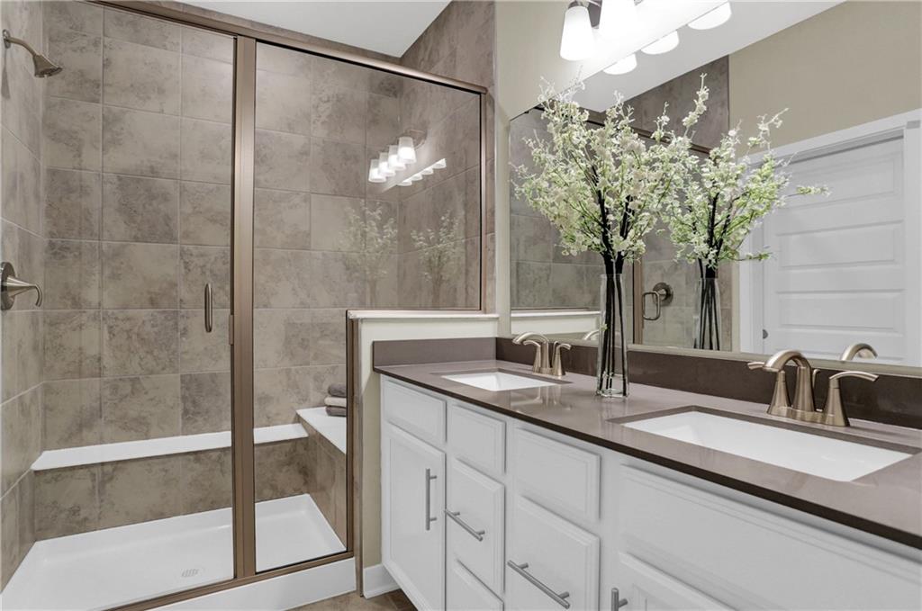 3102 Sharon Circle