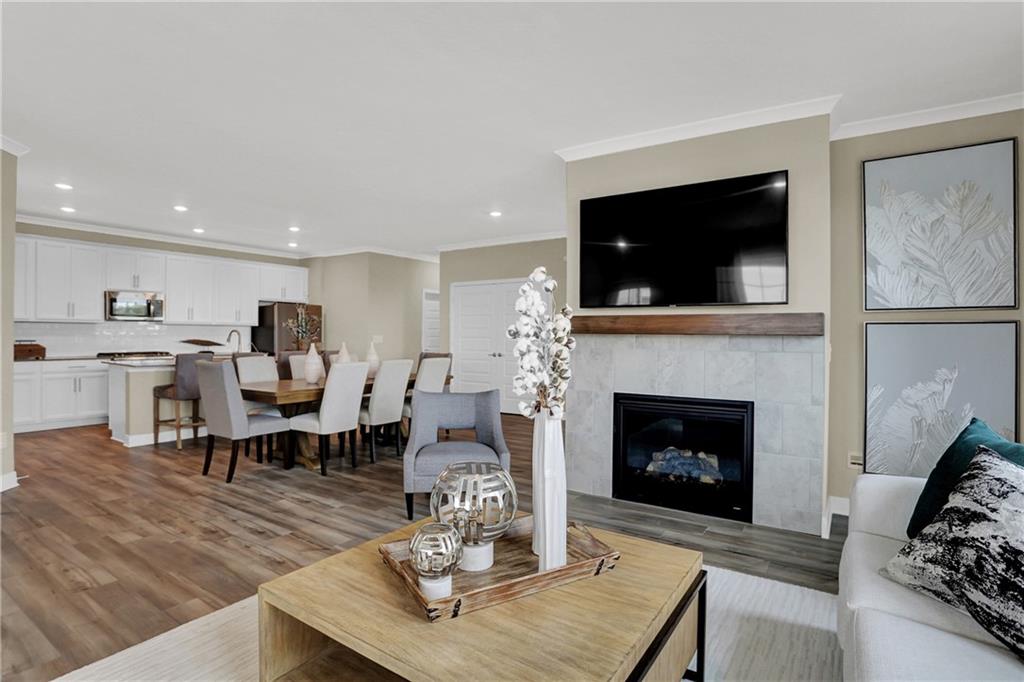 3102 Sharon Circle