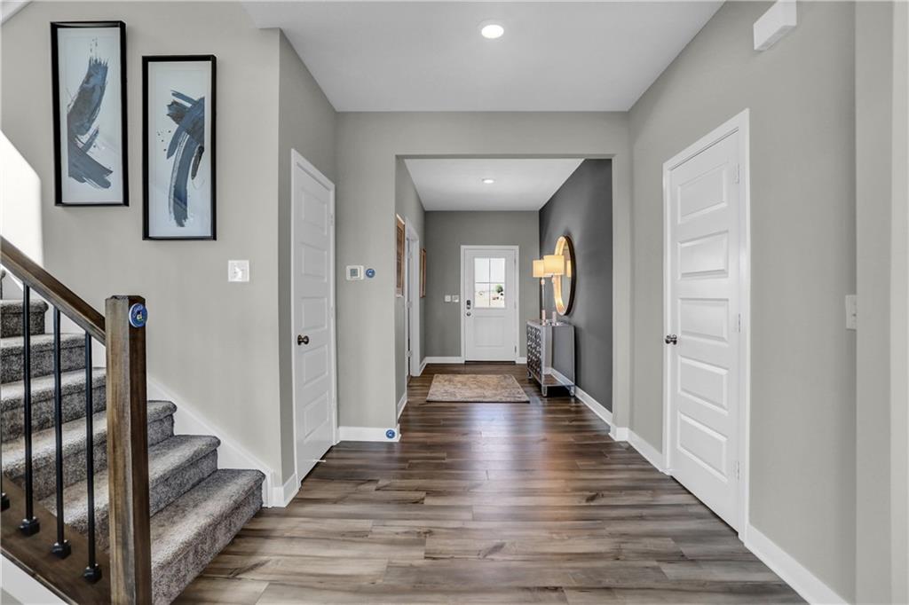 2216 S Quincy Drive