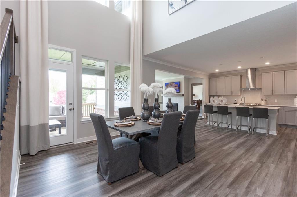 10279 Dryden Court