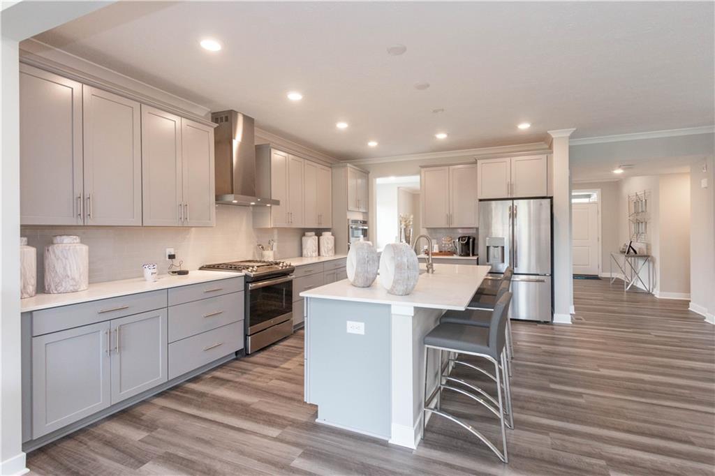 10279 Dryden Court