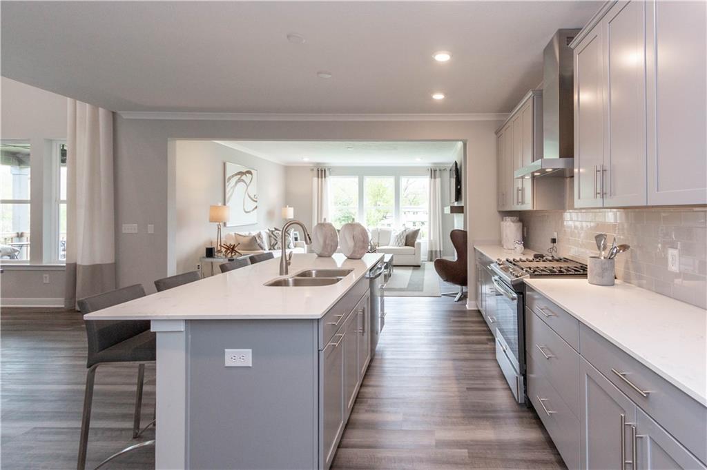 10279 Dryden Court
