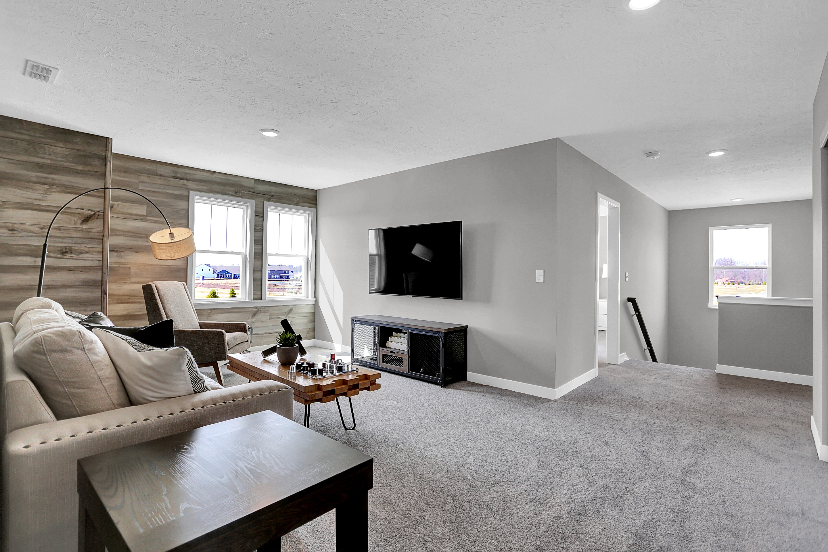 914 Edmonds Place