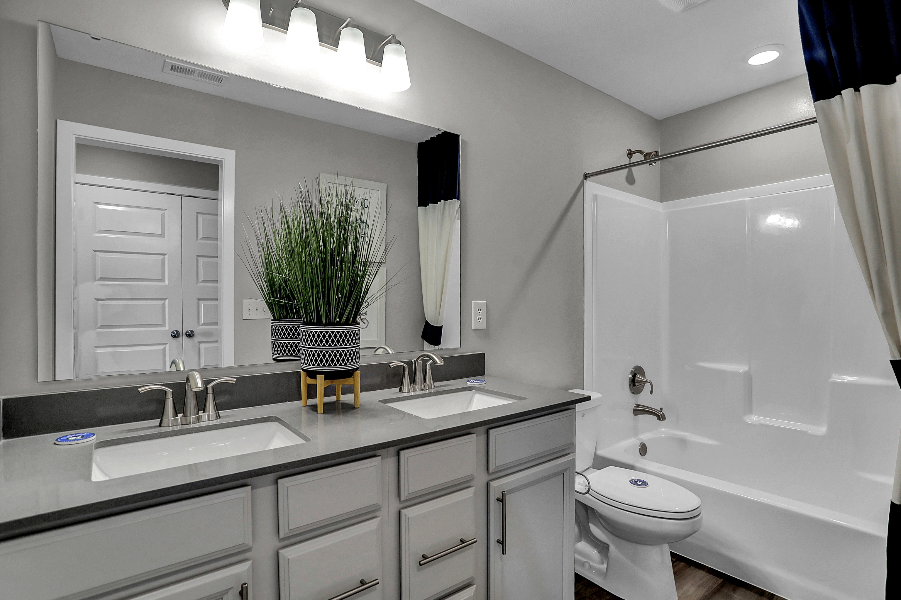2156 S. Quincy Drive