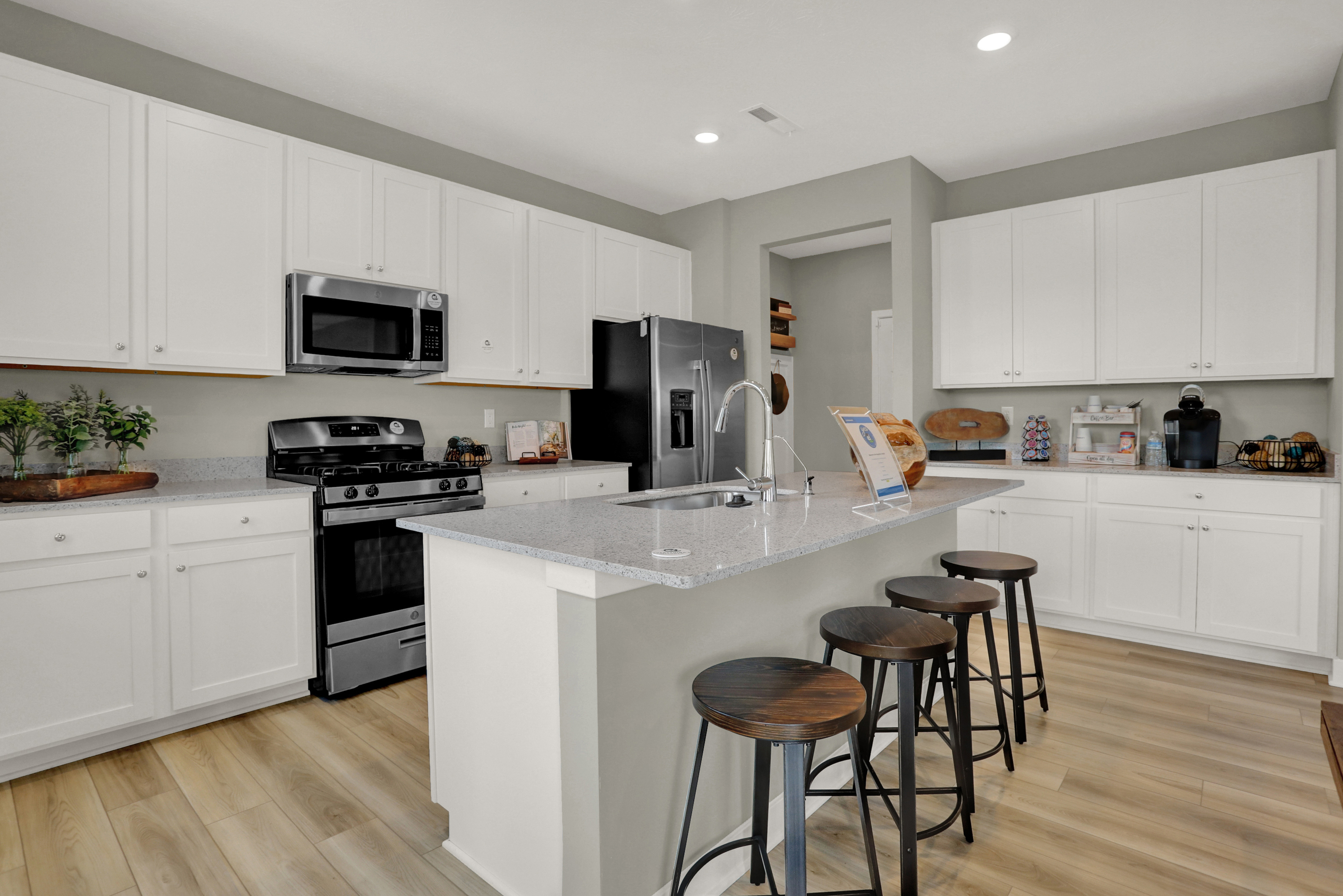 7 Lively Place