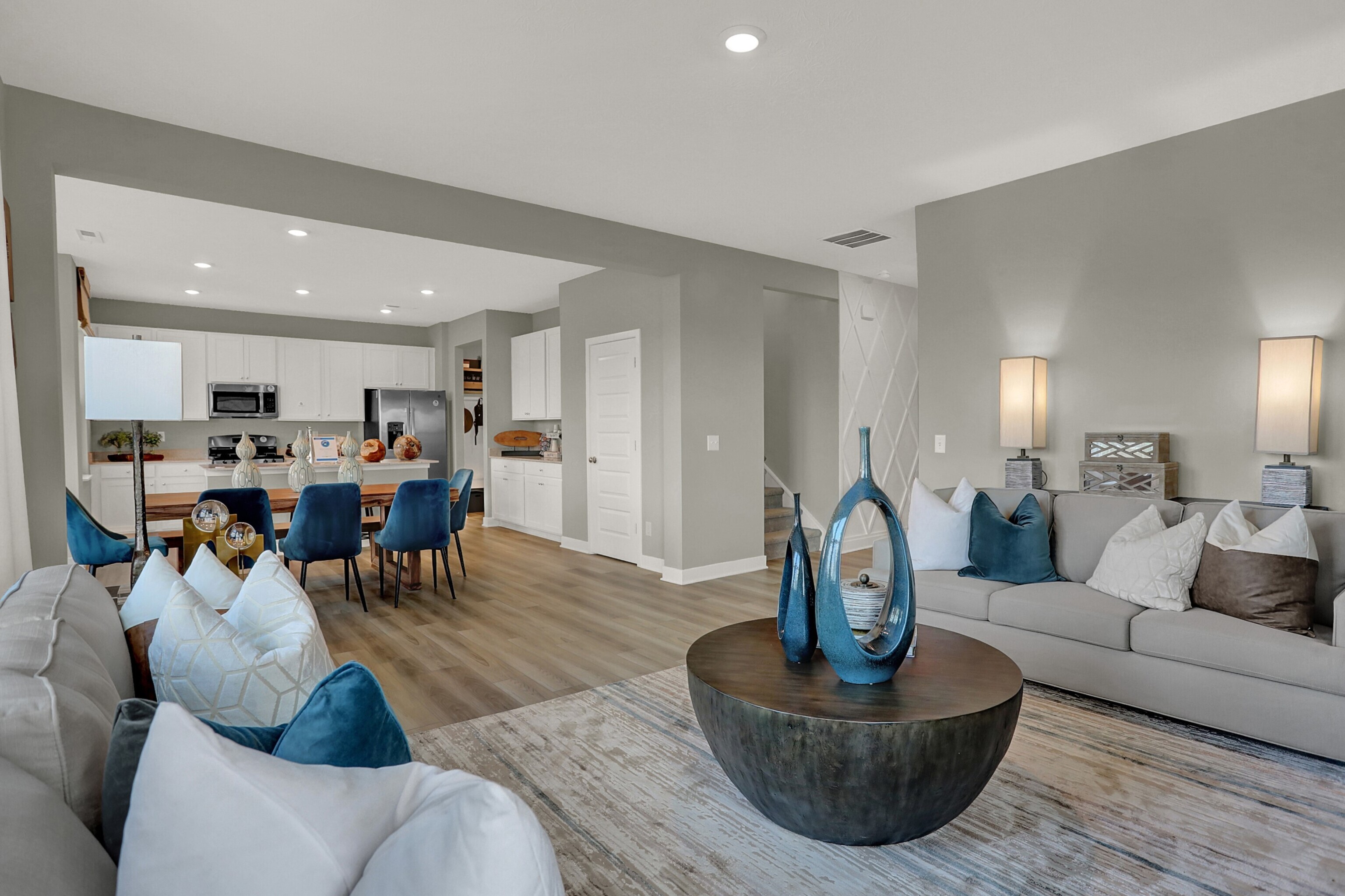 7 Lively Place