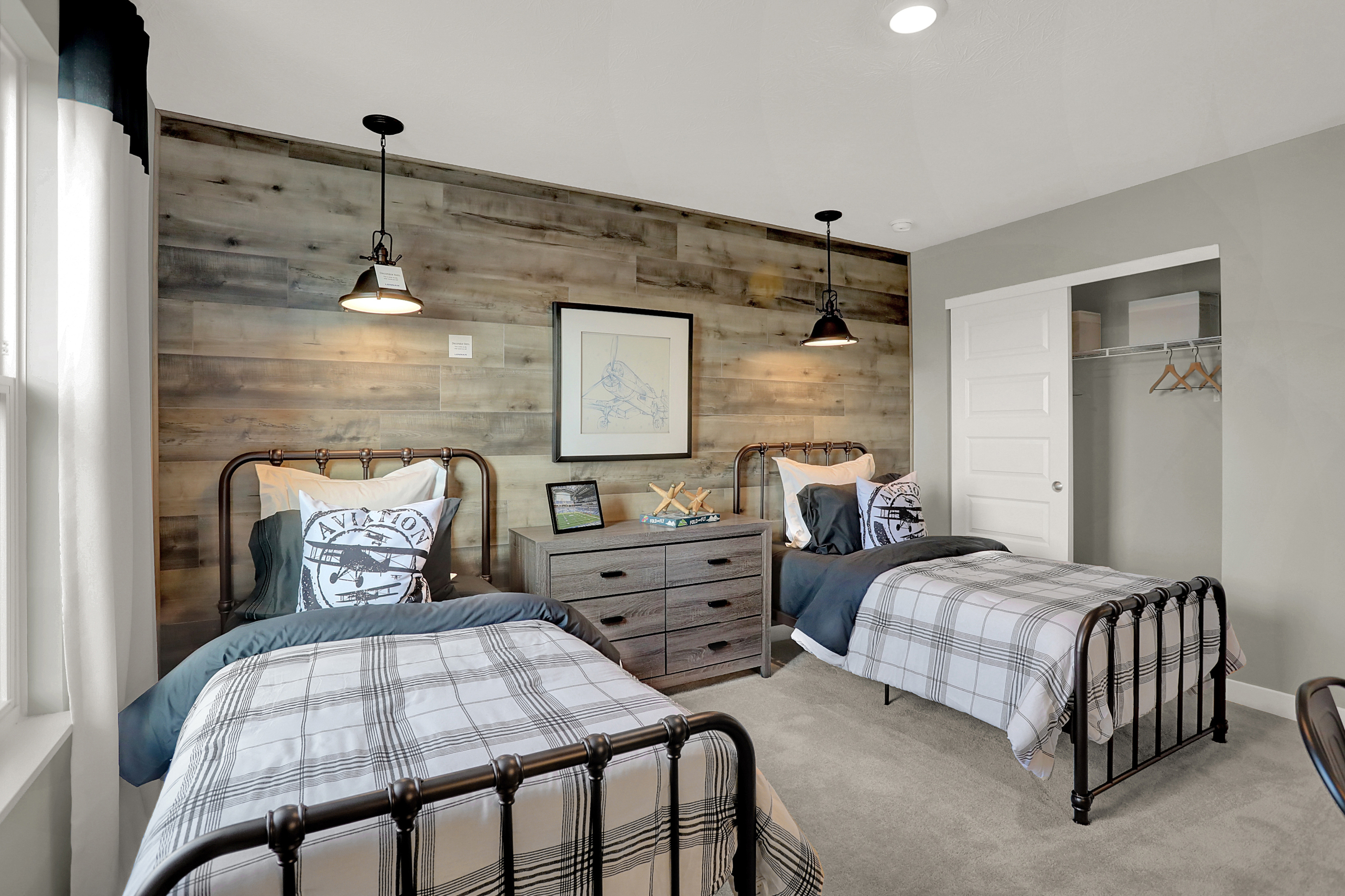 7 Lively Place