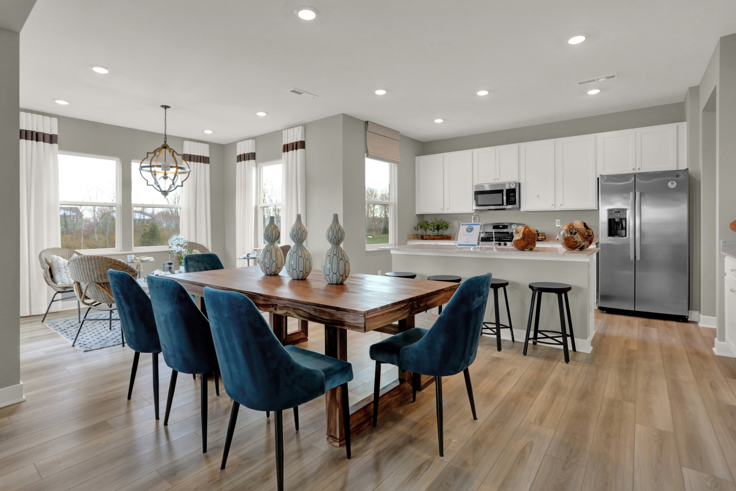7 Lively Place