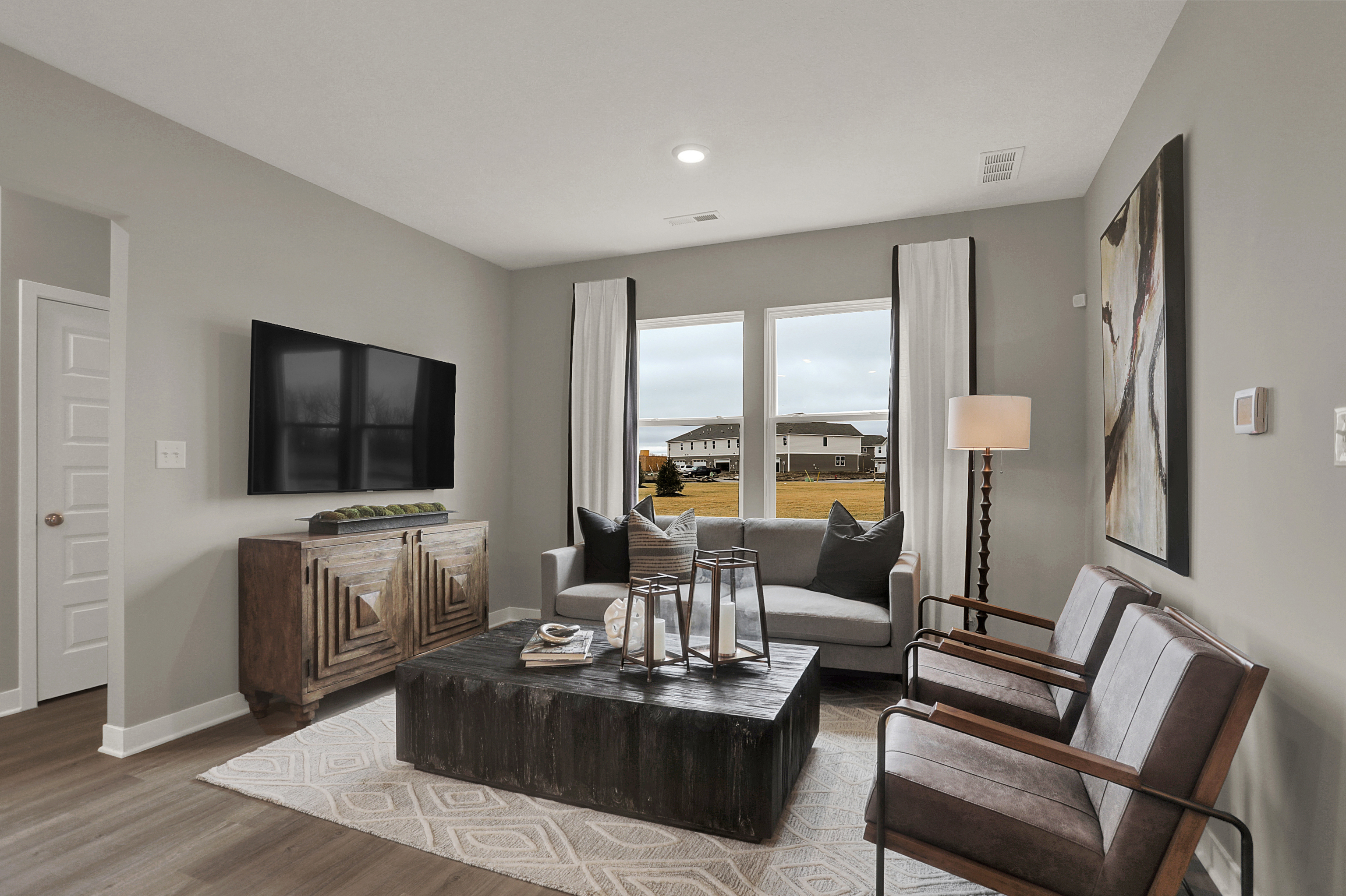 7290 Governor's Row North