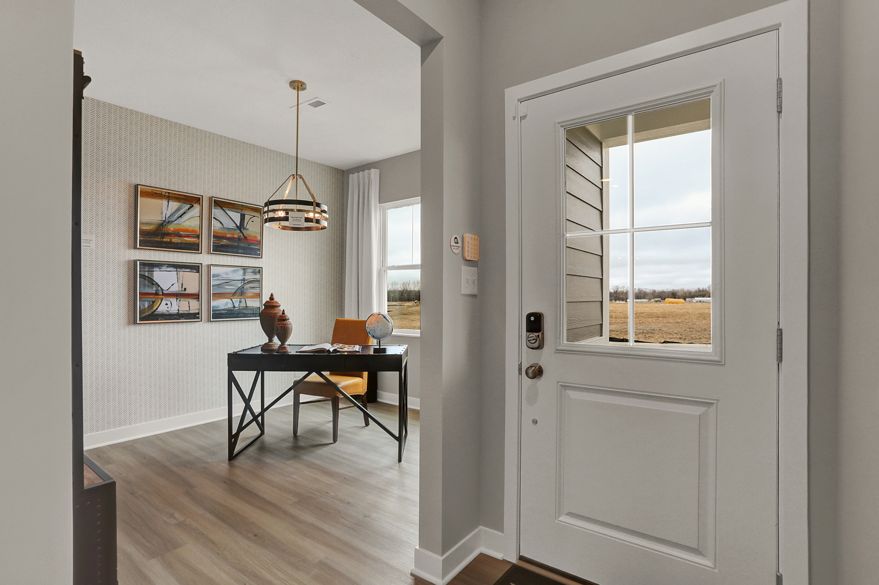 7290 Governor's Row North