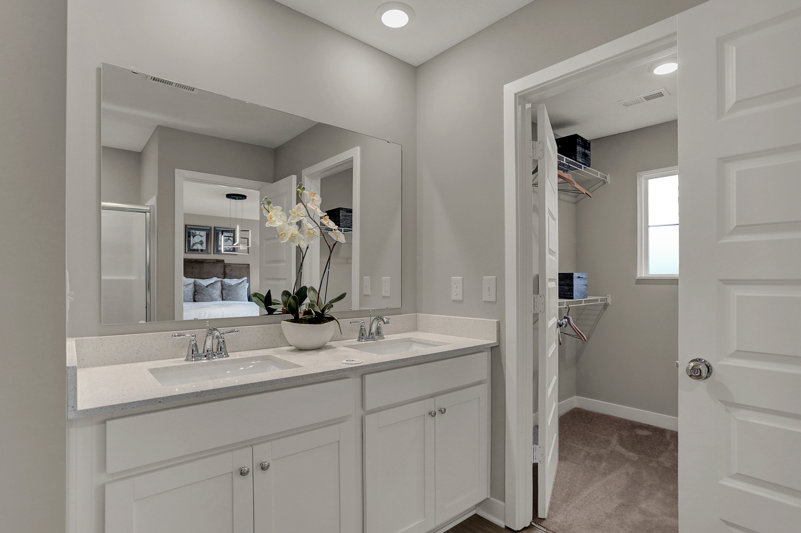 7290 Governor's Row North