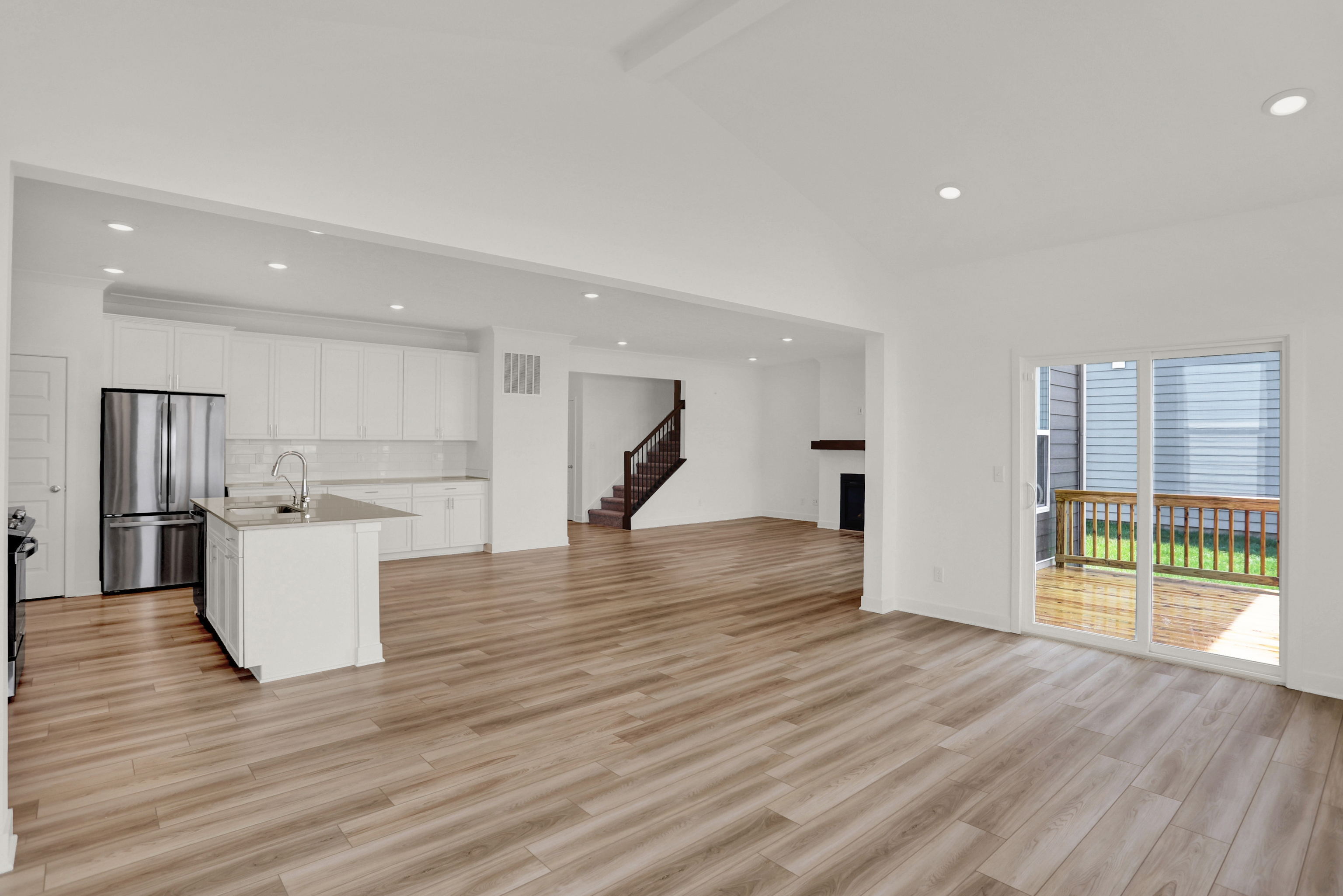 3542 Tipperlin Road