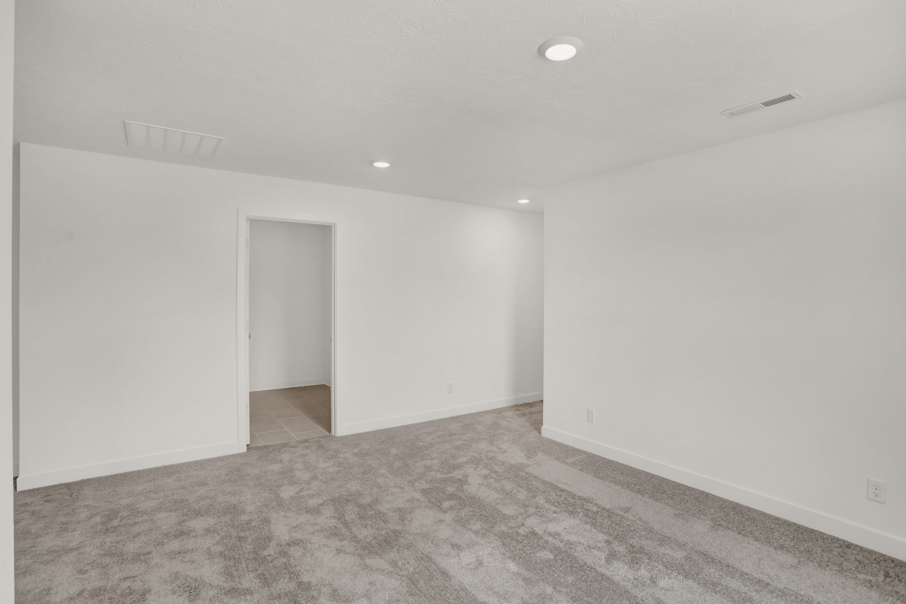 3542 Tipperlin Road