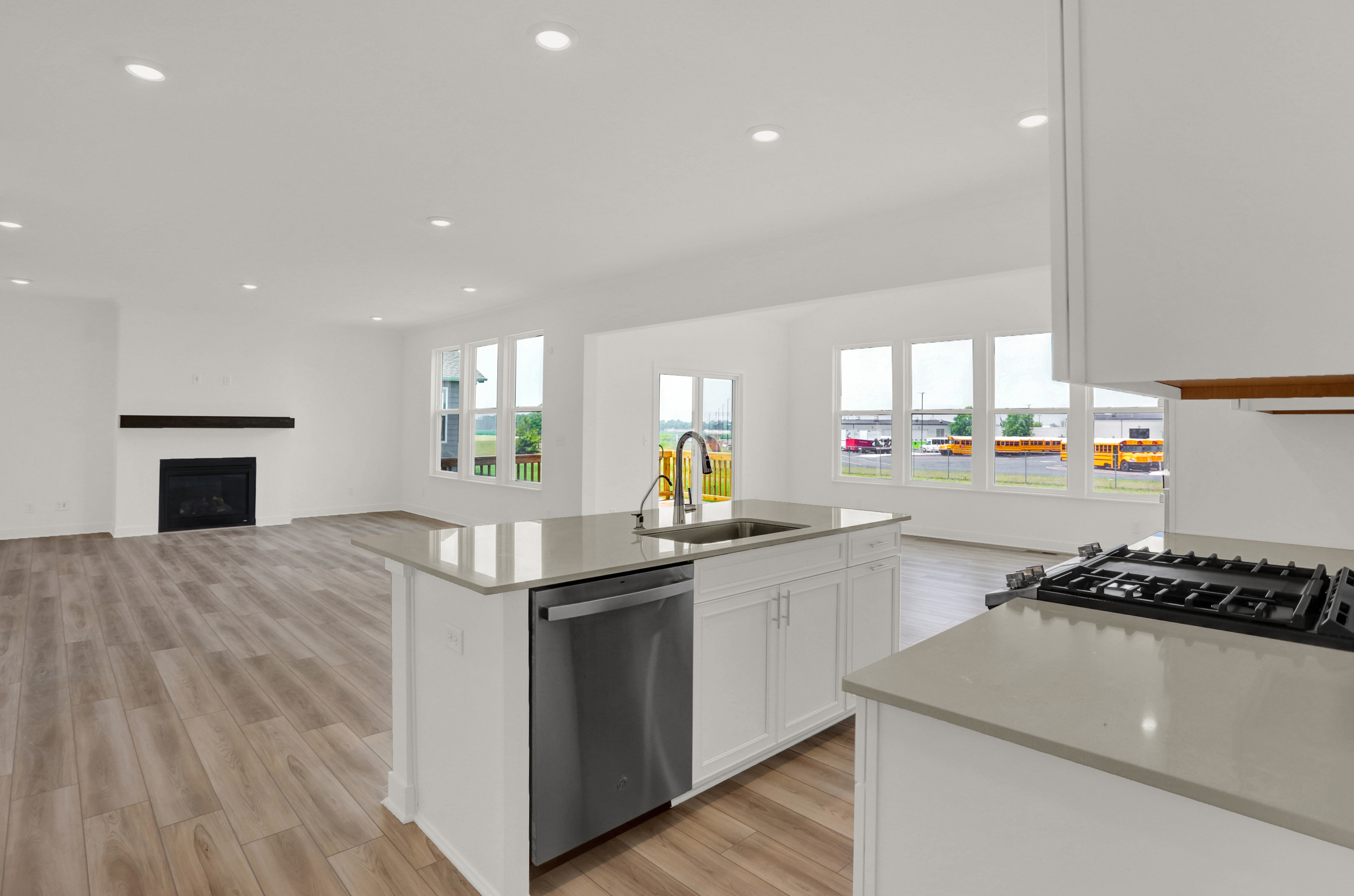 3542 Tipperlin Road