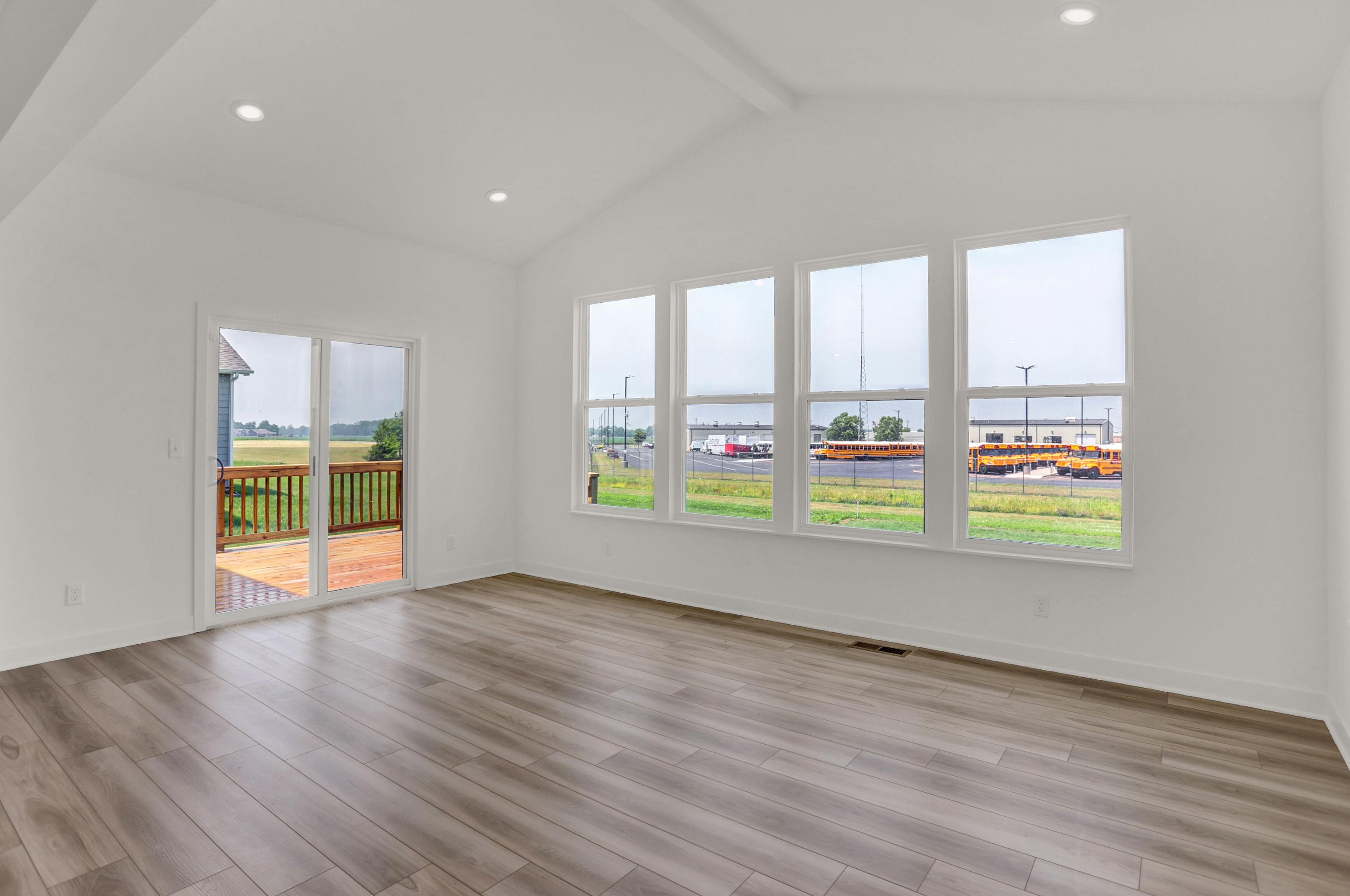 3542 Tipperlin Road
