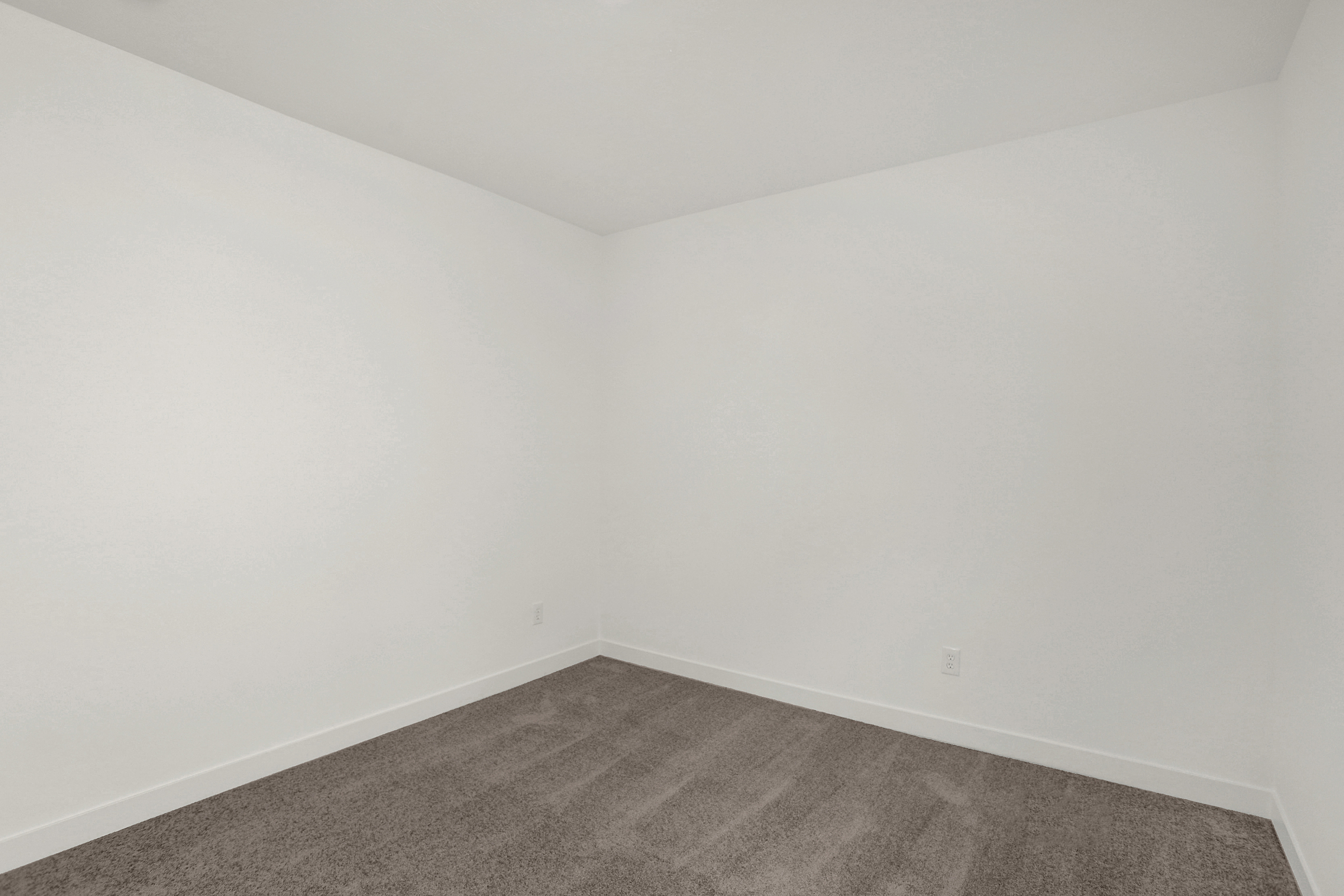 1027 Holmdale Drive
