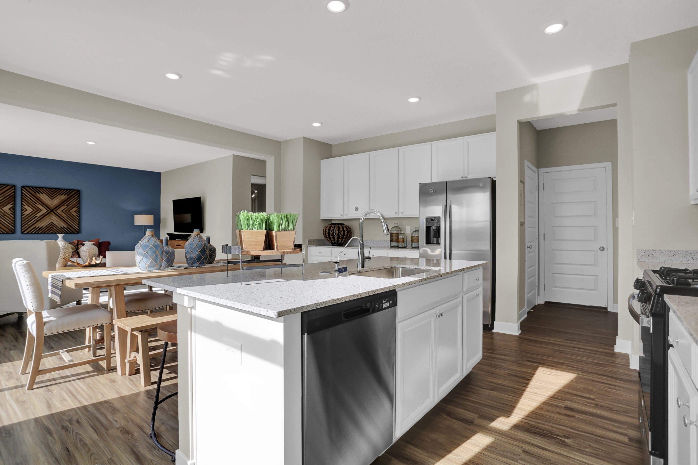 1287 Inverness Drive