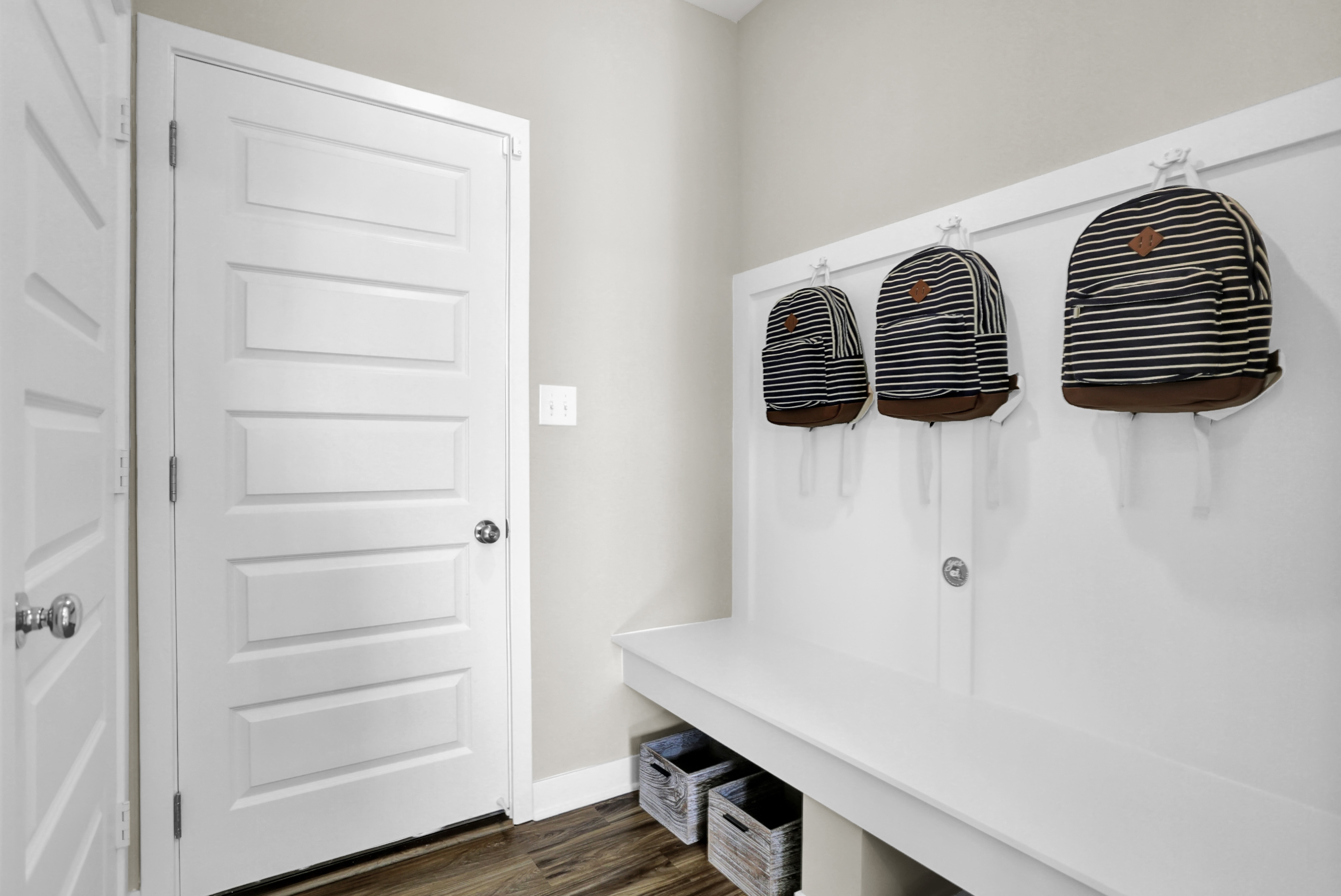 1287 Inverness Drive