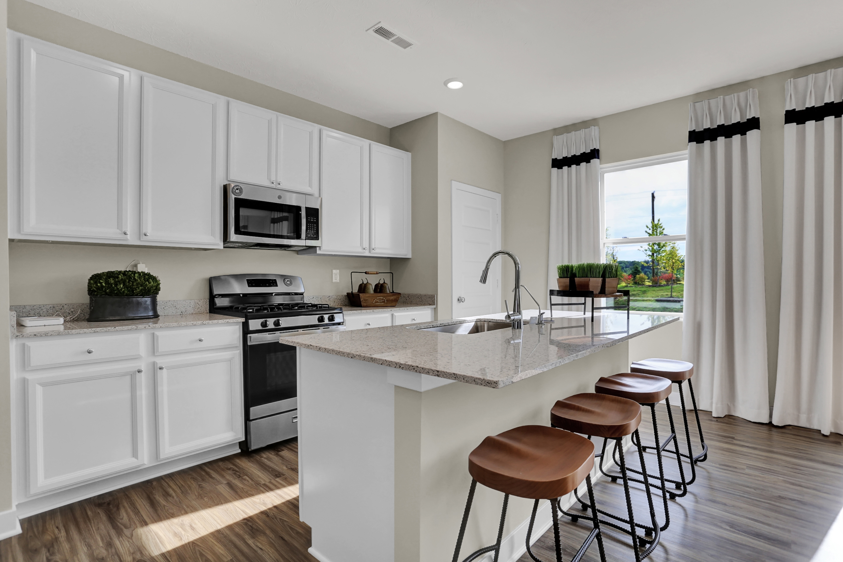 1287 Inverness Drive