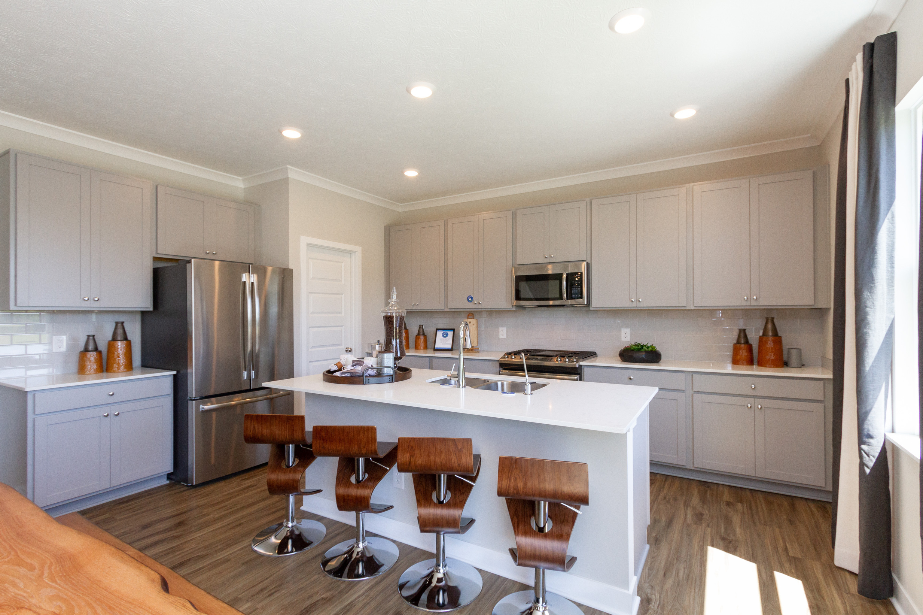 1209 Beverly Place