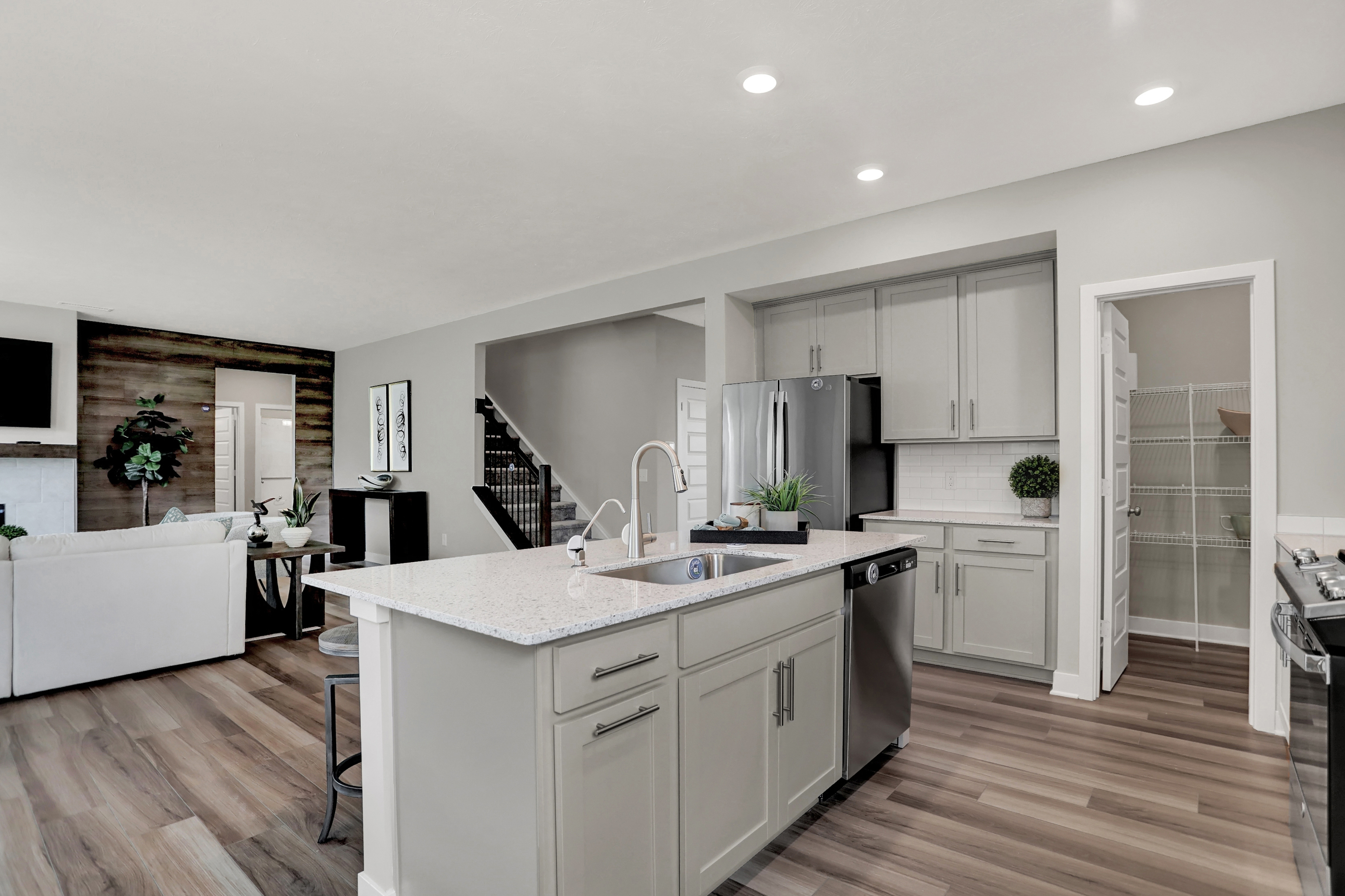 5020 Summerton Street