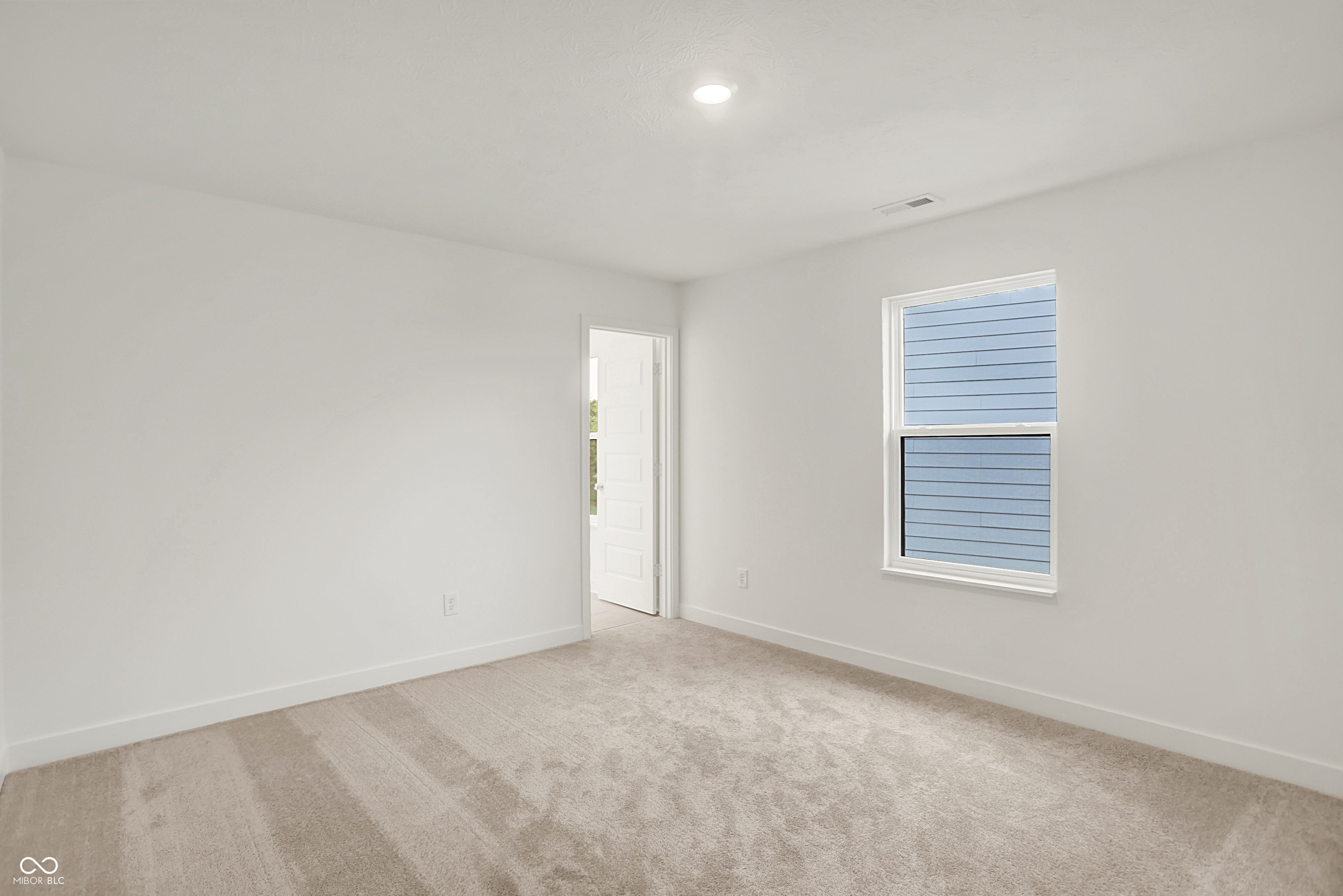 1400 Stonehaven Drive