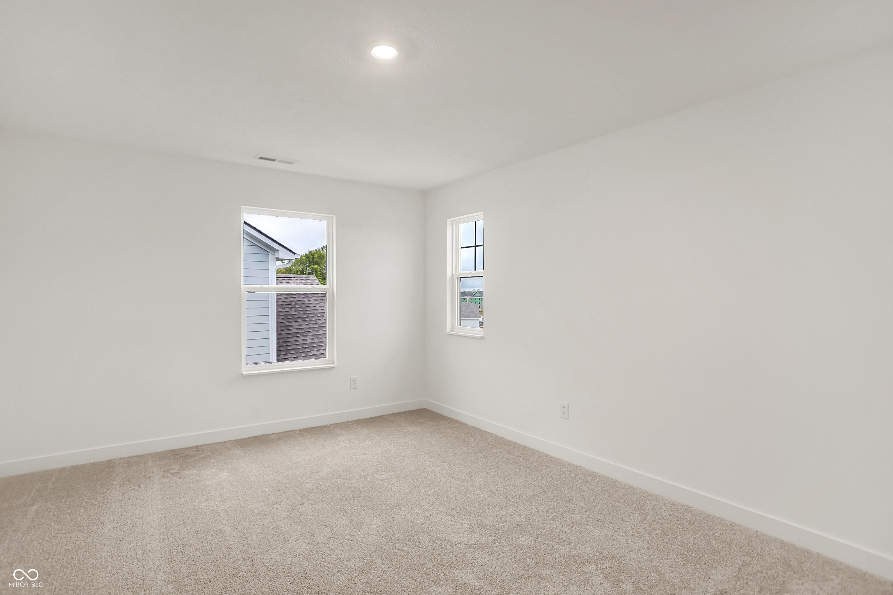 1400 Stonehaven Drive