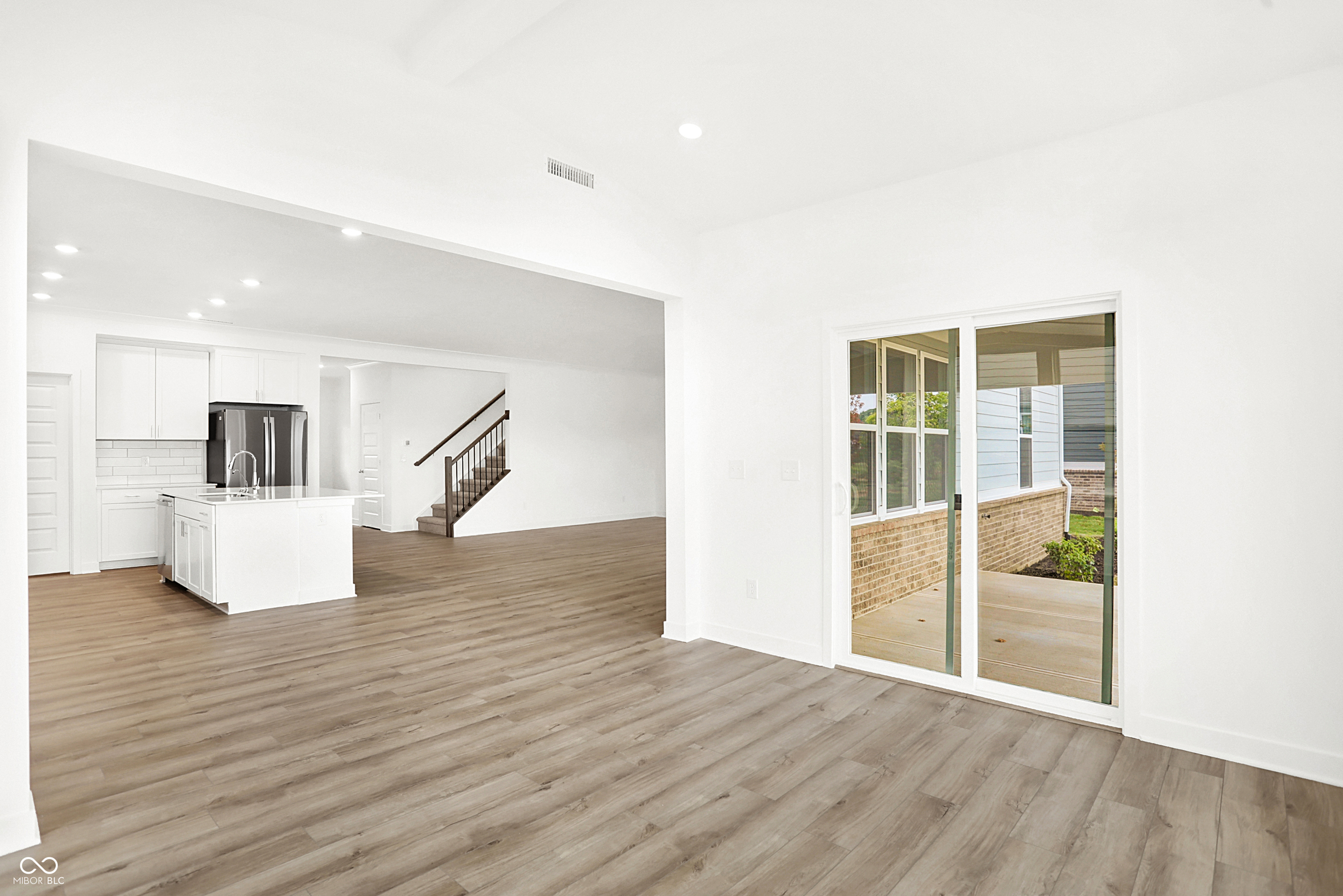 1430 Chatham Hills Boulevard