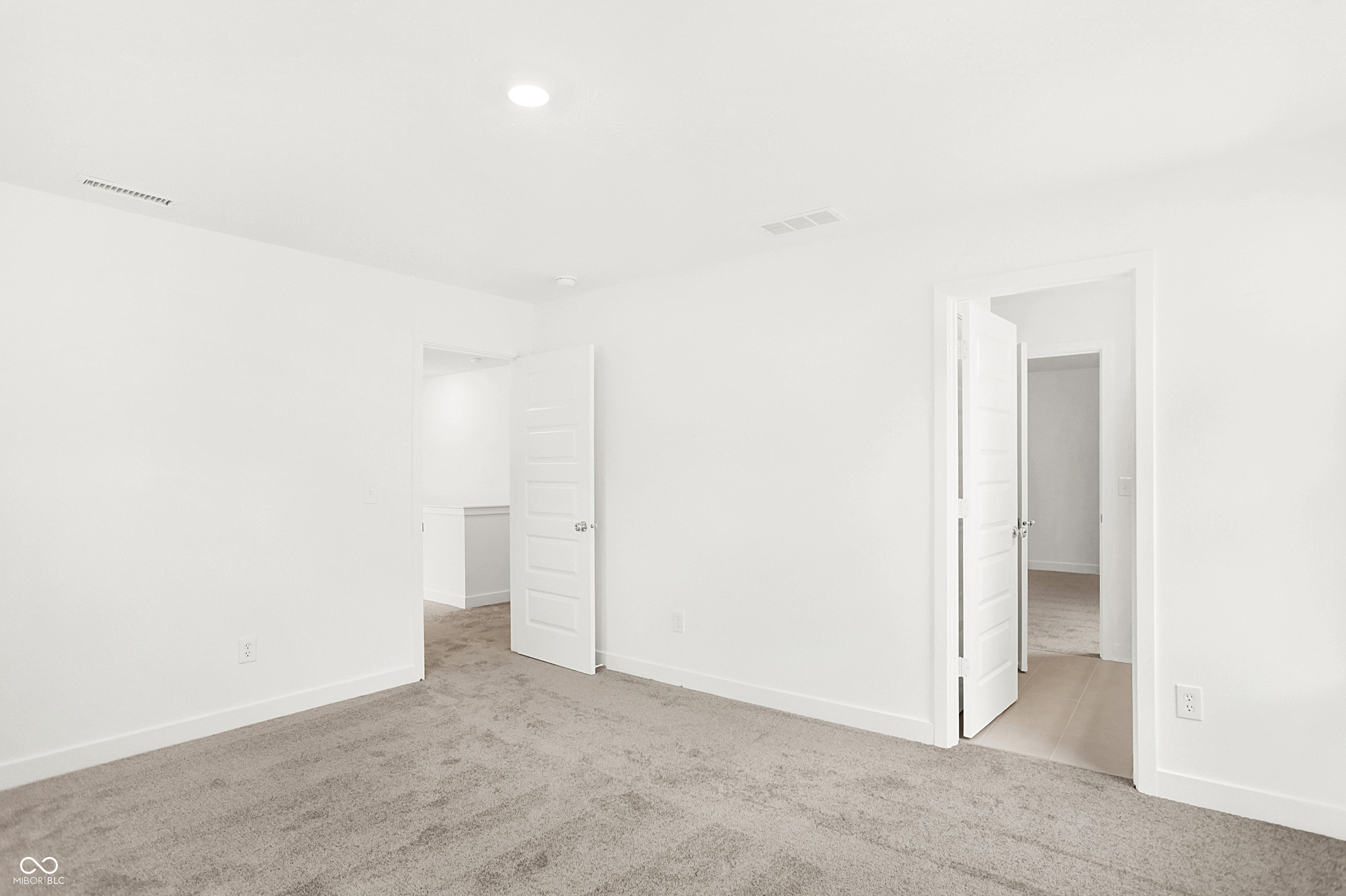 1430 Chatham Hills Boulevard