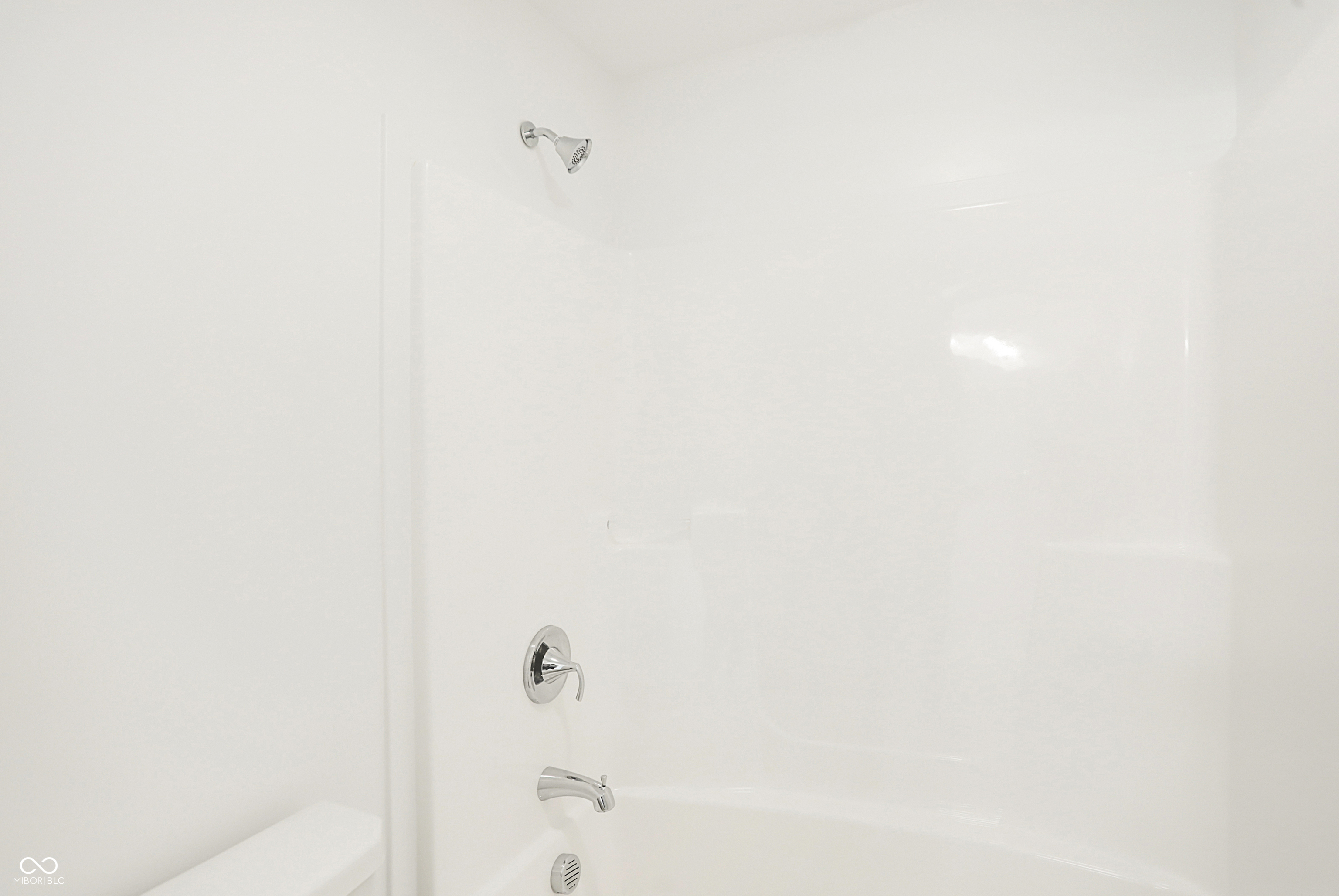 1430 Chatham Hills Boulevard