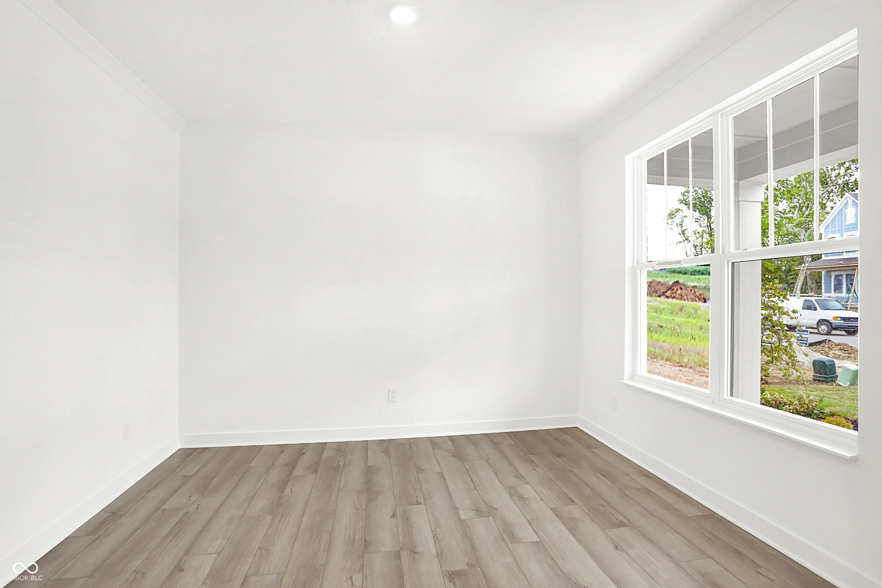 1430 Chatham Hills Boulevard