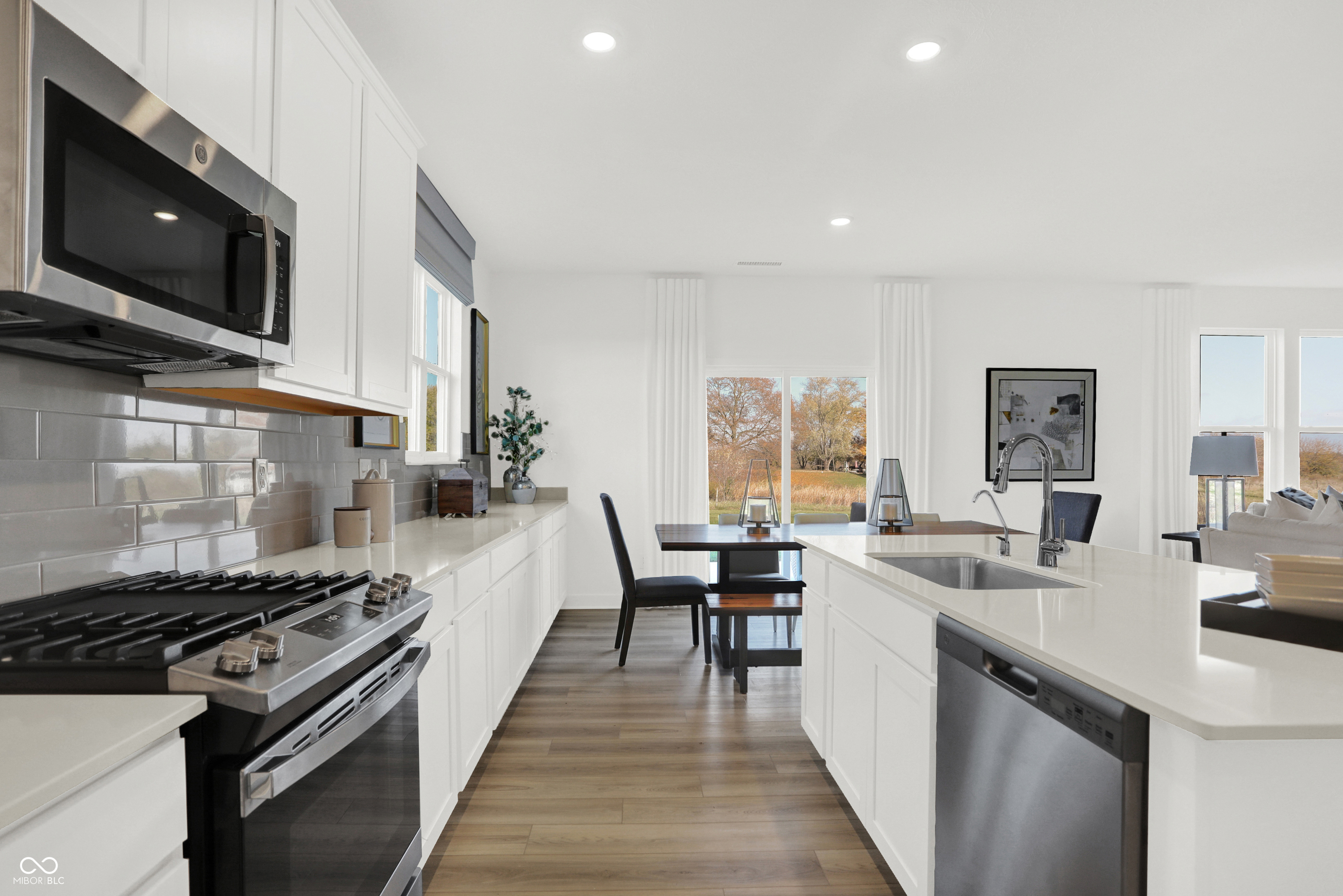 3103 Hawking Court