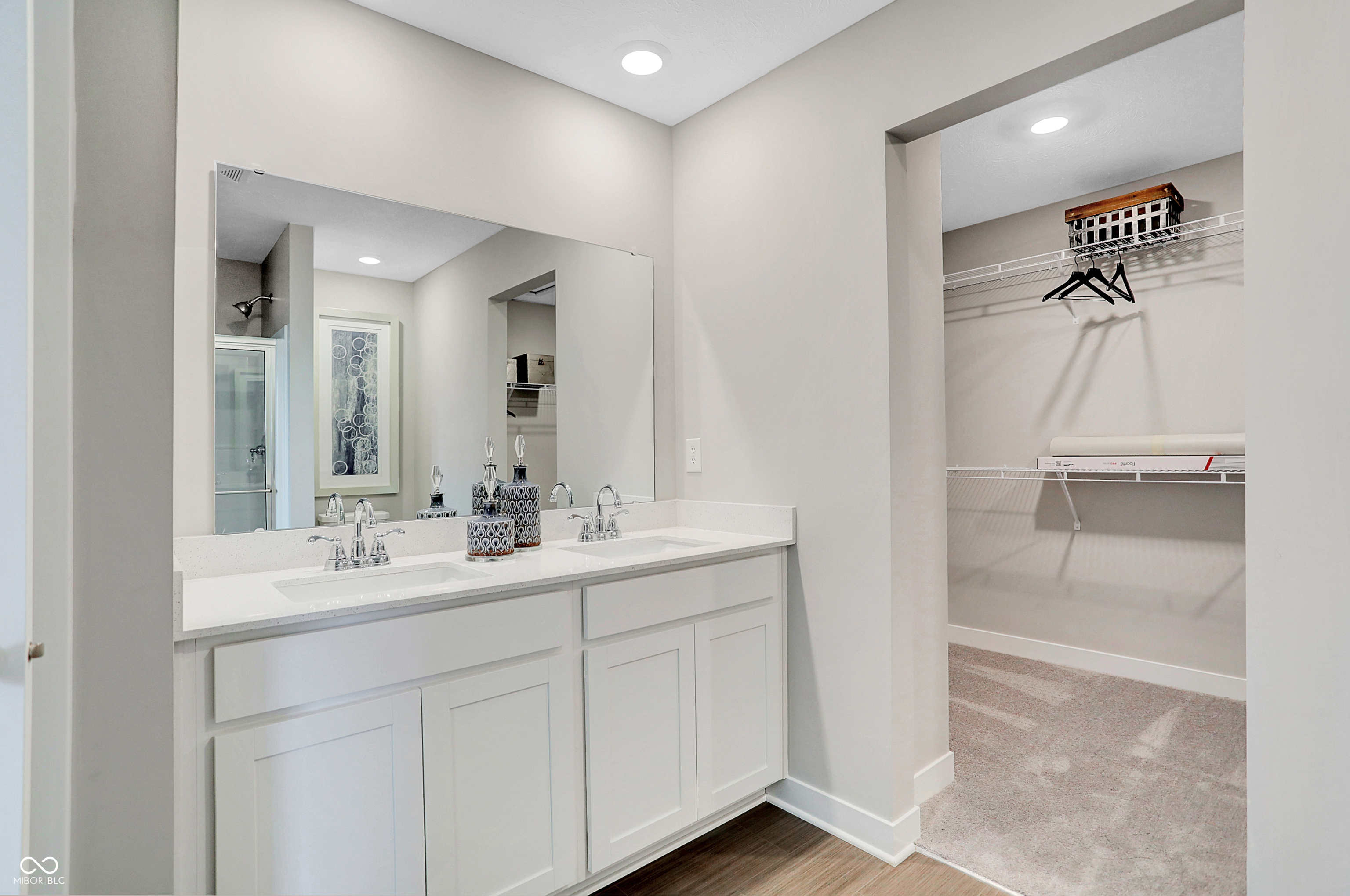 3843 Sunset Ridge Drive