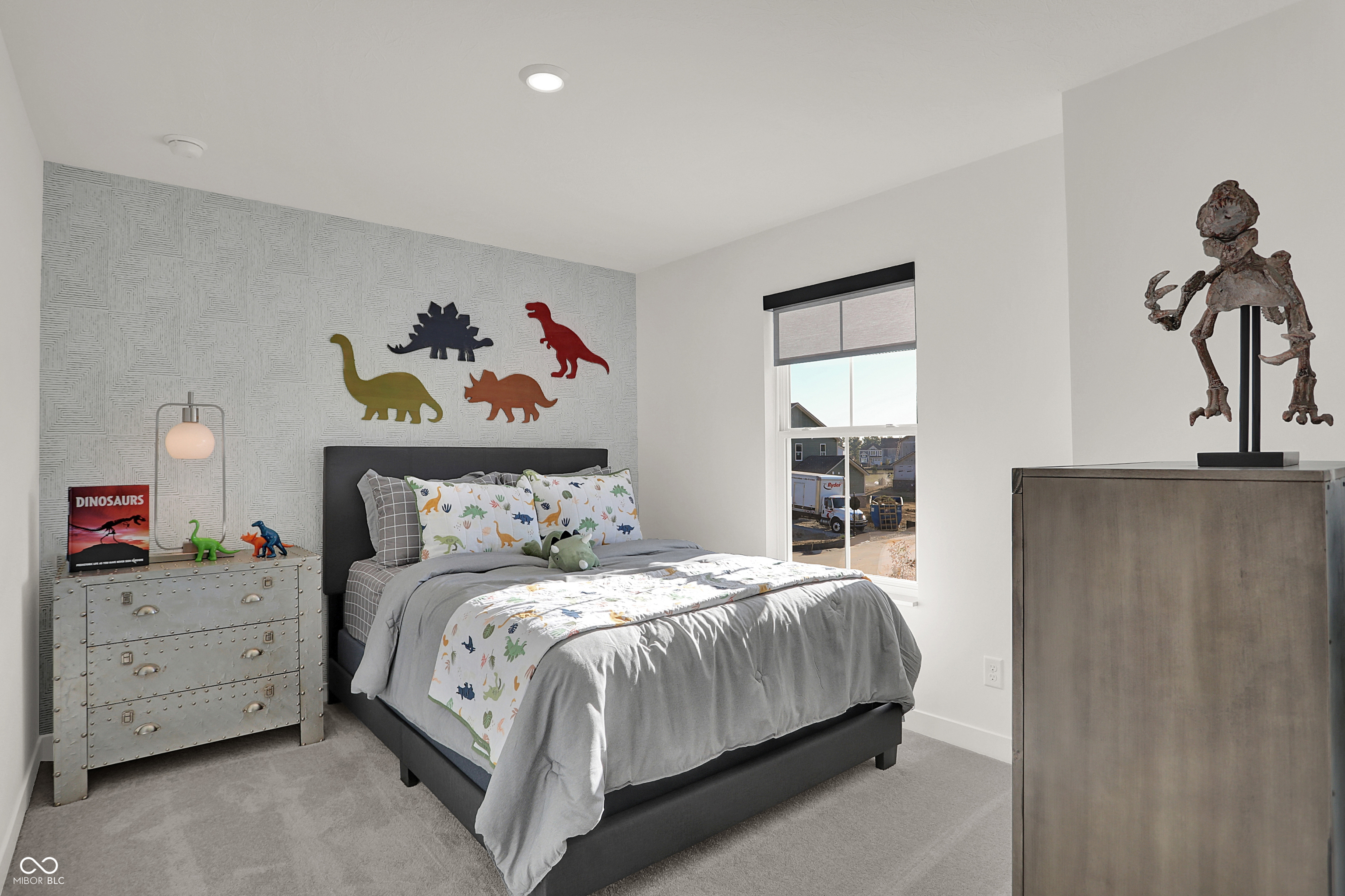 360 Middleton Circle