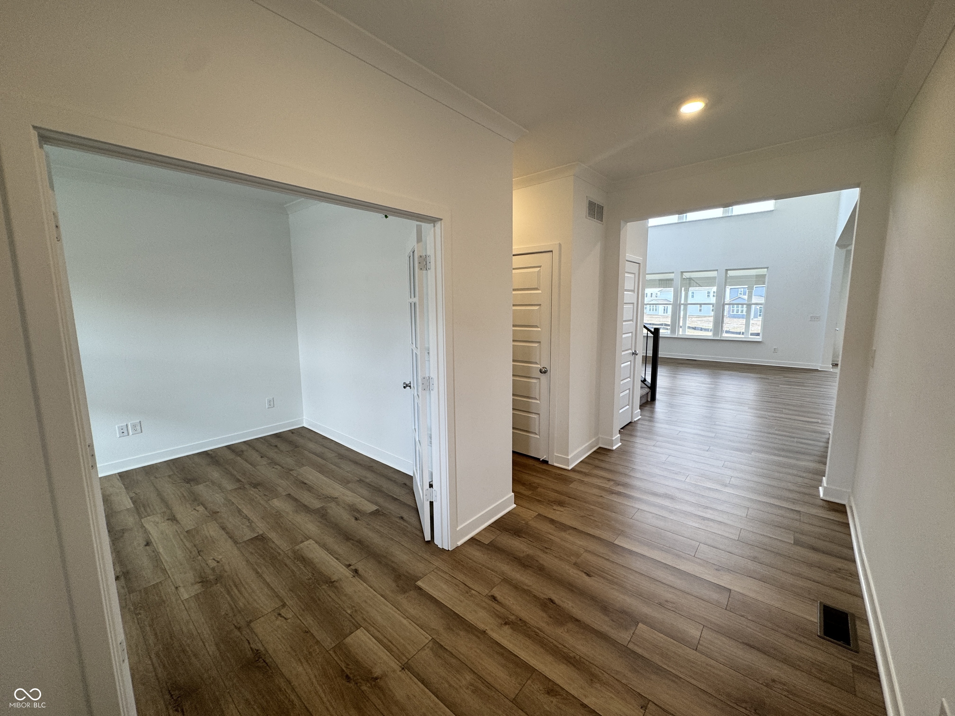 19454 Hazelnut Boulevard