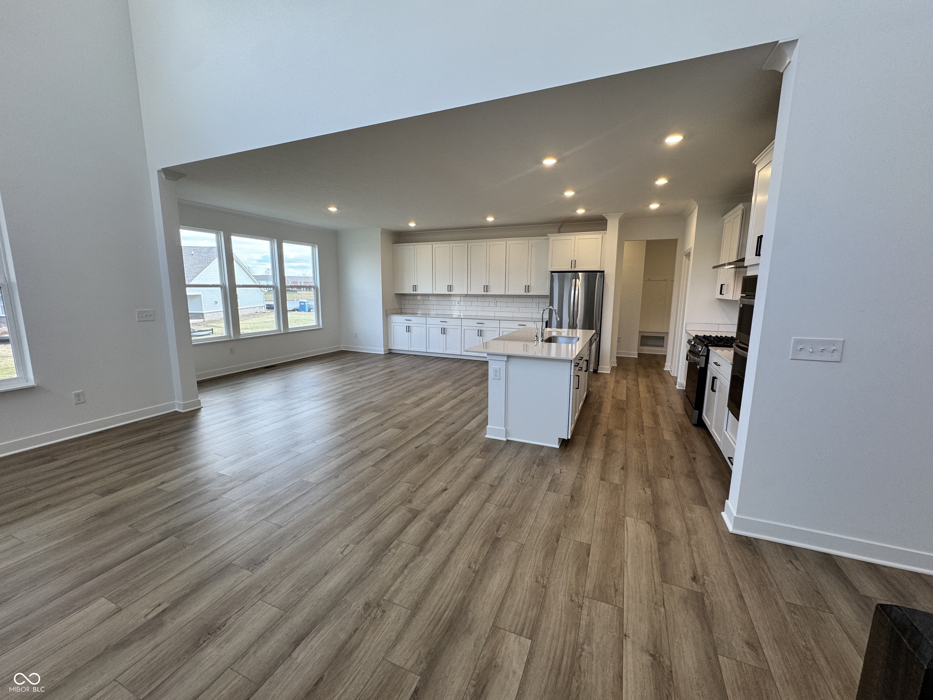 19454 Hazelnut Boulevard