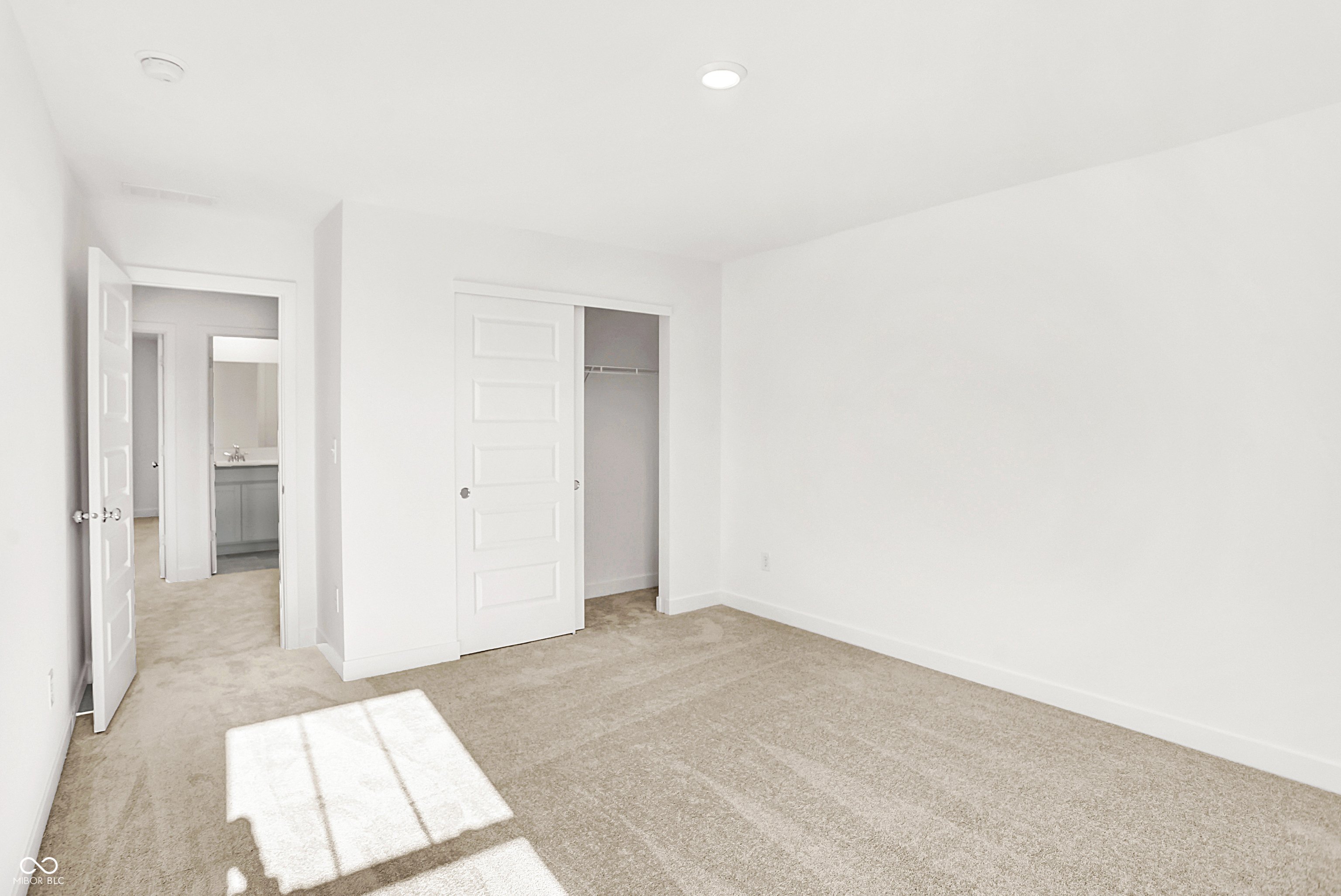 1462 Covington Boulevard