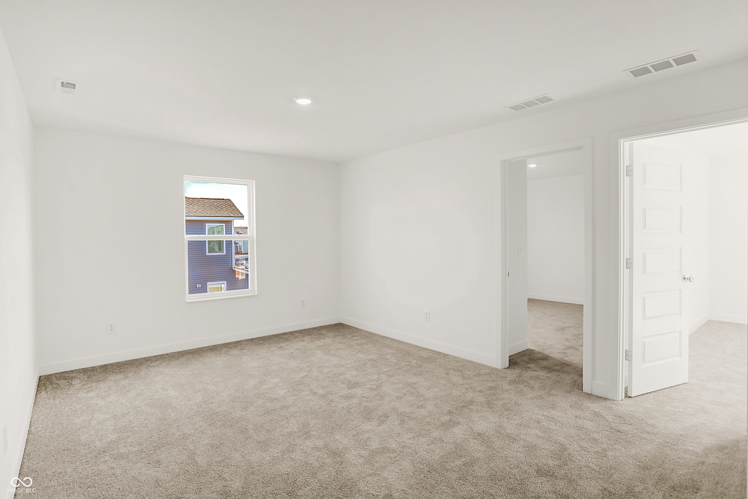 1494 Covington Boulevard